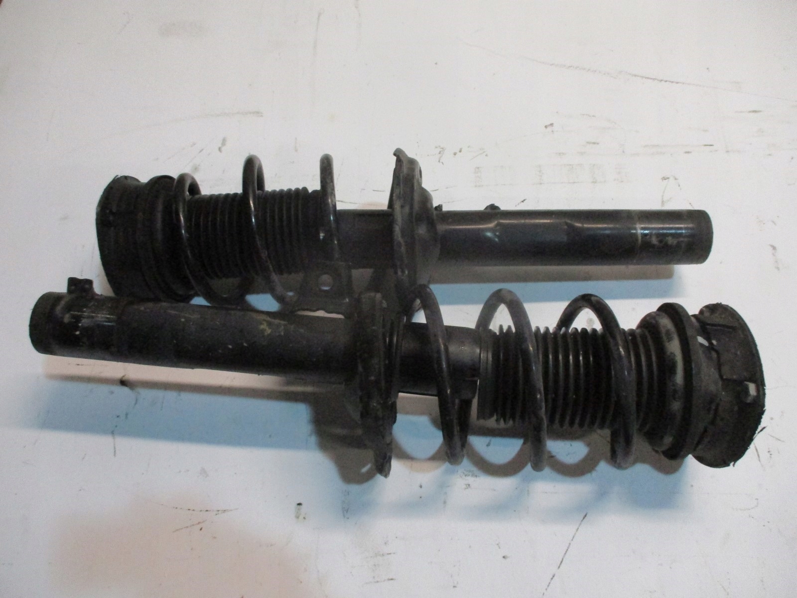 AMOR shock absorber VW TIGUAN II 5NA 1,4TSI front left