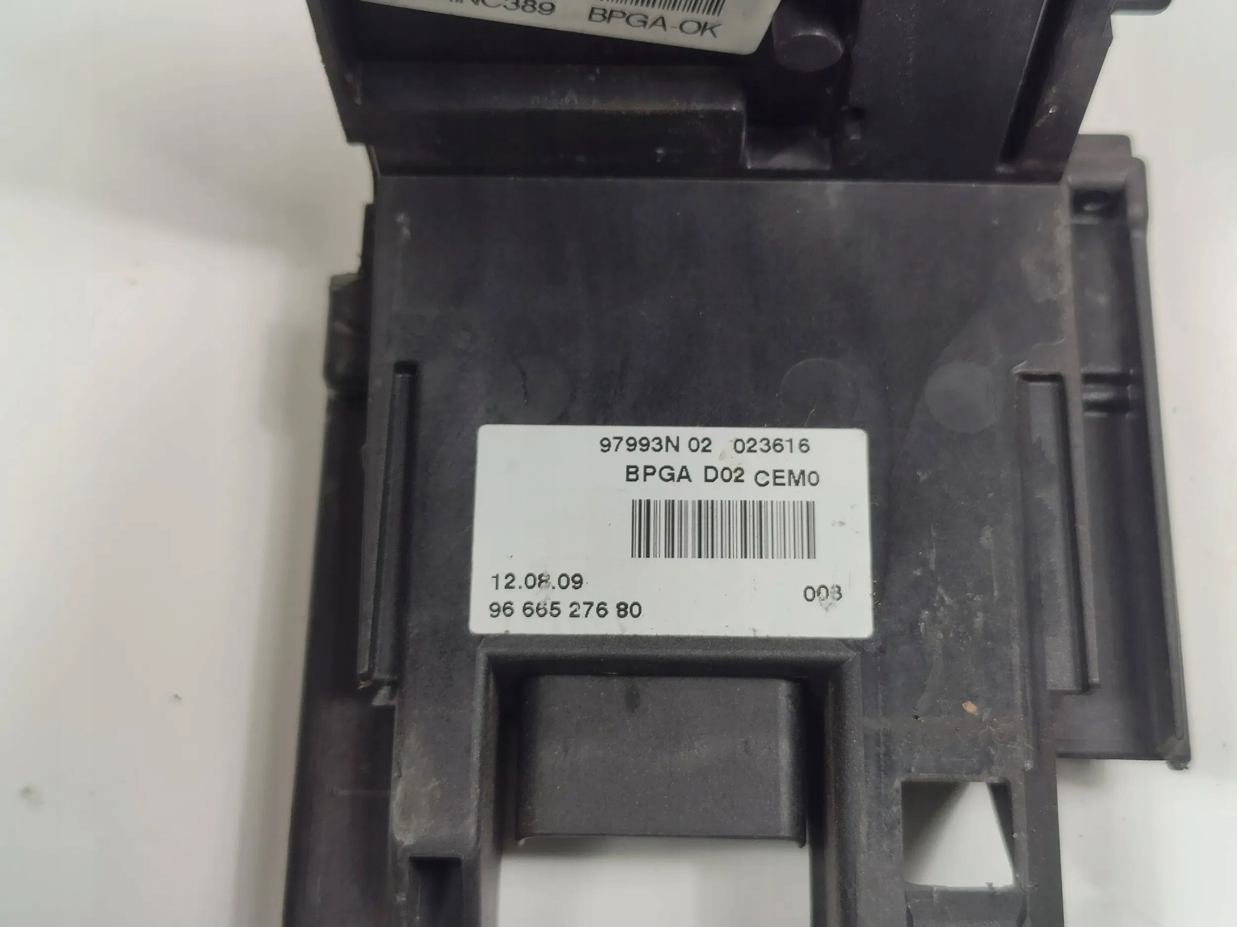 PEUGEOT 3008 CITROEN MODUŁ NAPIĘCIA 28236841 Producent części Peugeot OE