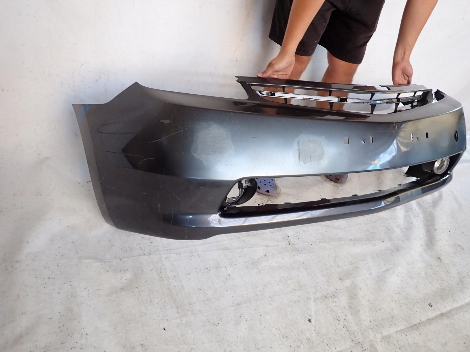 TOYOTA PRIUS II 2 XW20 03-09 bumper front front