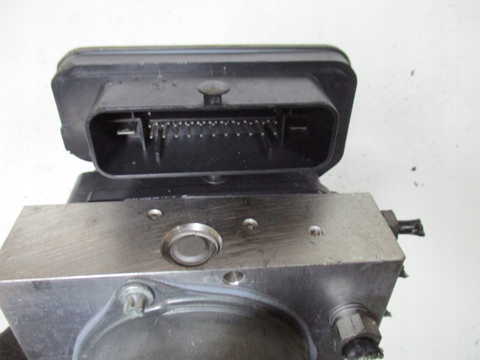 ABS тормозной главный цилиндр Mercedes GT AMG A1904301600