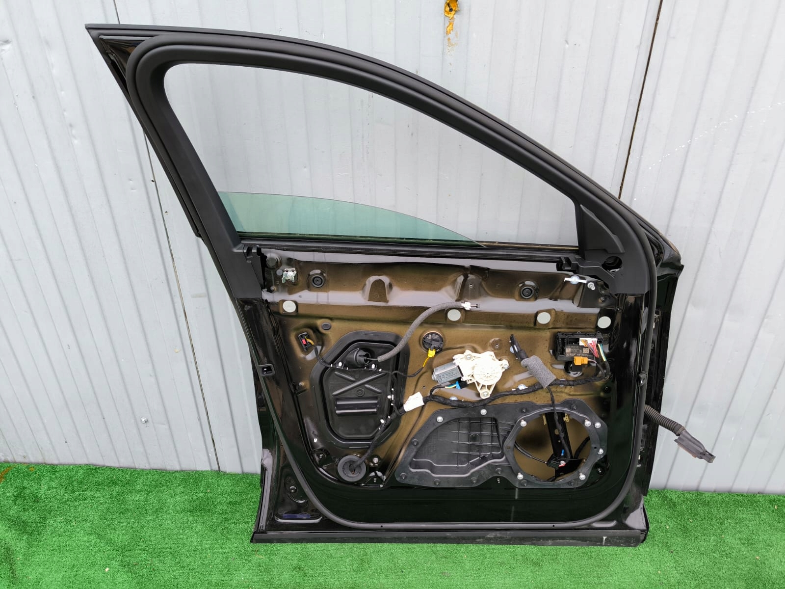 C611ea384c84a455761db917eac1