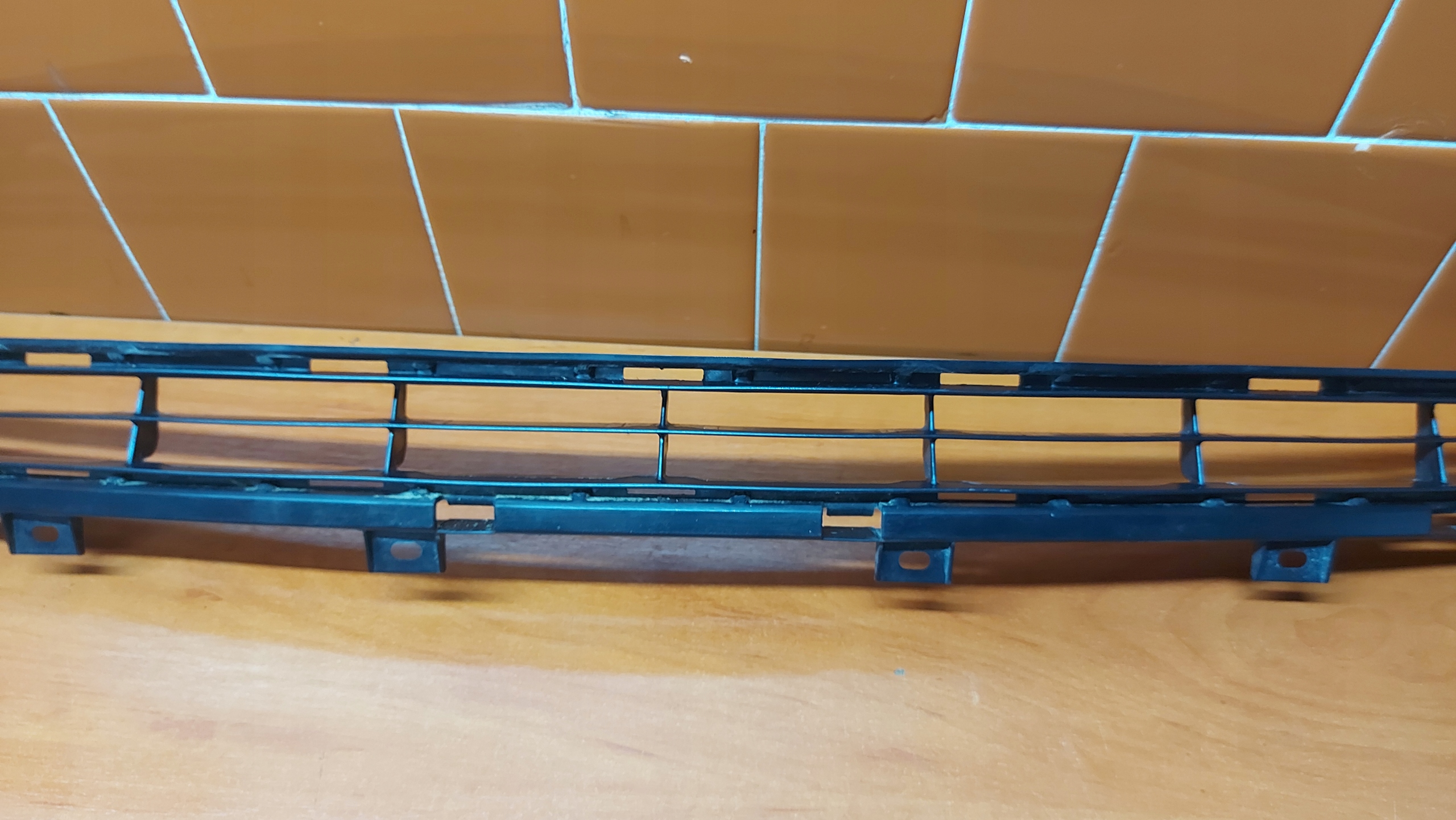 grid of a bumper central front front TOYOTA CHR C-HR 16