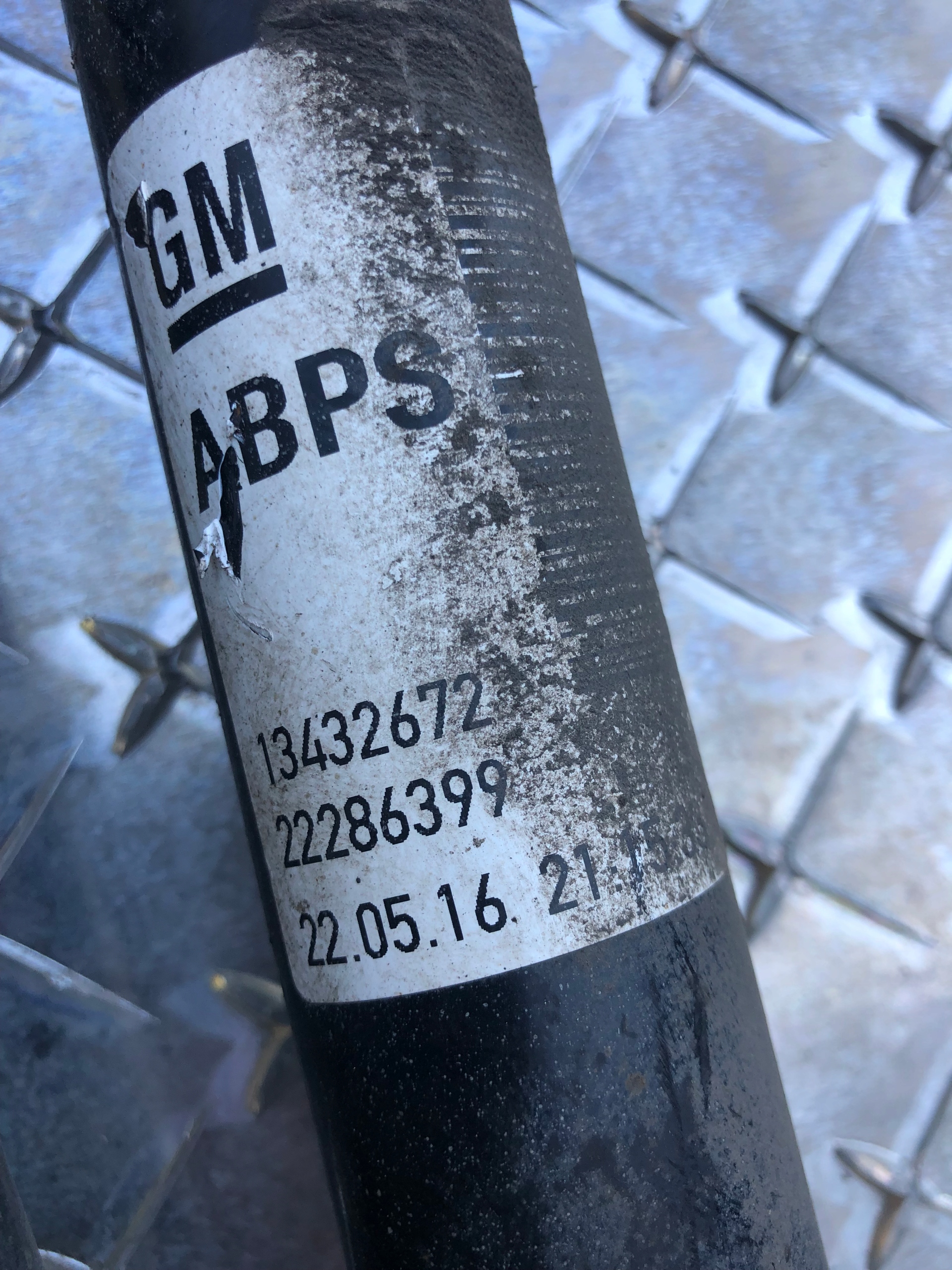 Stoßdämpfer heck KOMPLET CORSA E 13432671 13432672