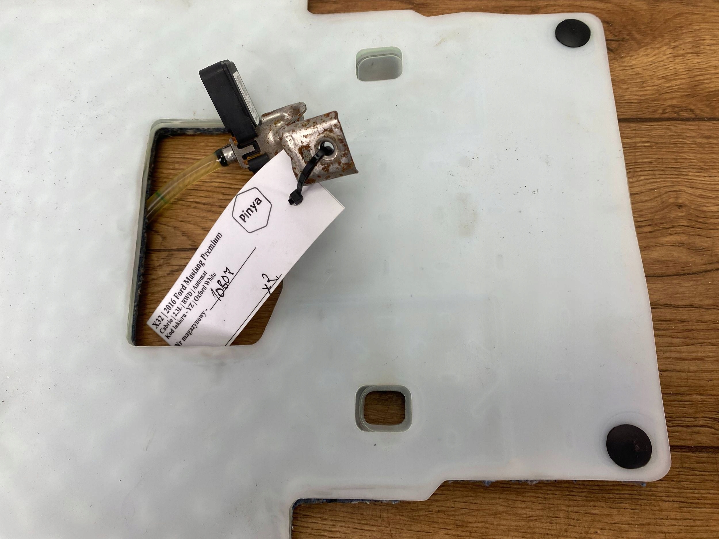 Sensor obecnosci w fotelu Ford Mustang VII 2024+