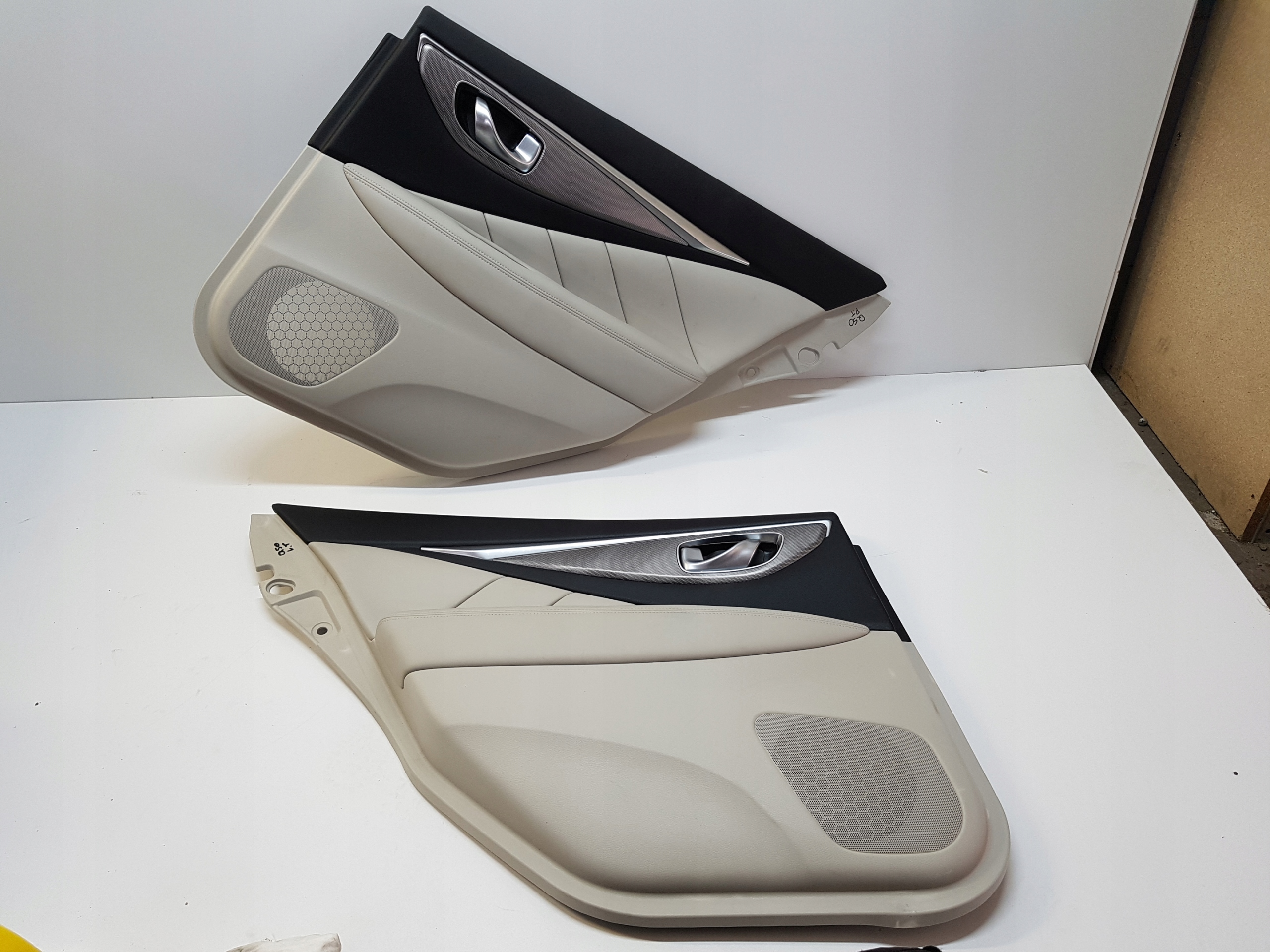 INFINITI Q50 side upholstery door rear part left right