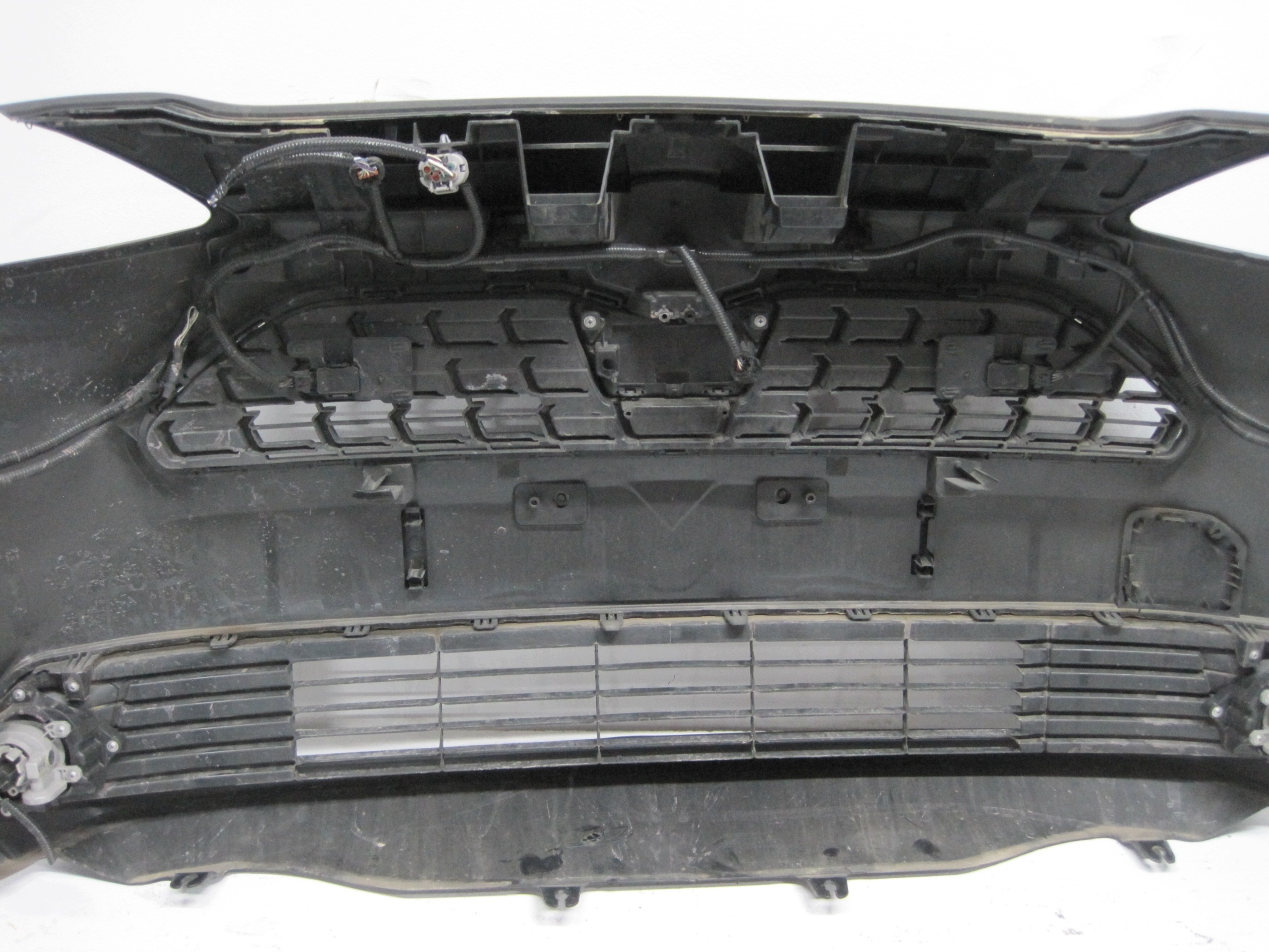 bumper TOYOTA YARIS CROSS 4PDC front front