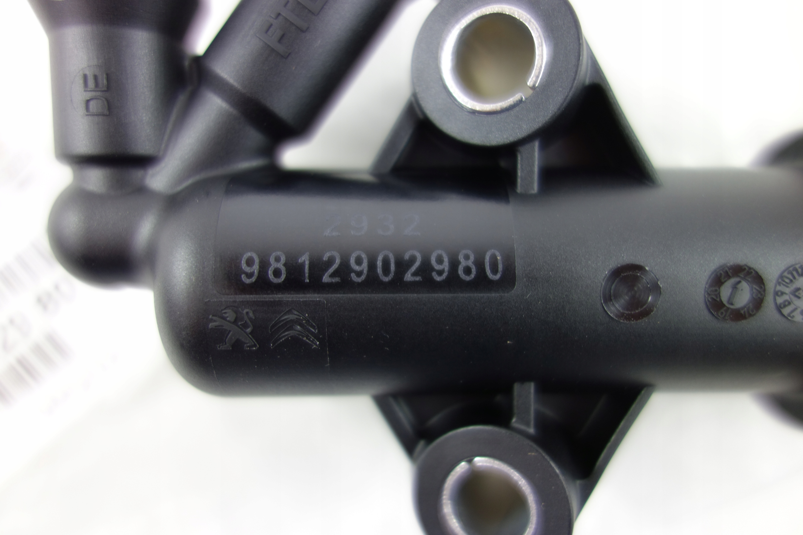 WYSPRZĘGLIK C3 DS3 208 2008 301 9812902980 OE Producent części Citroen OE