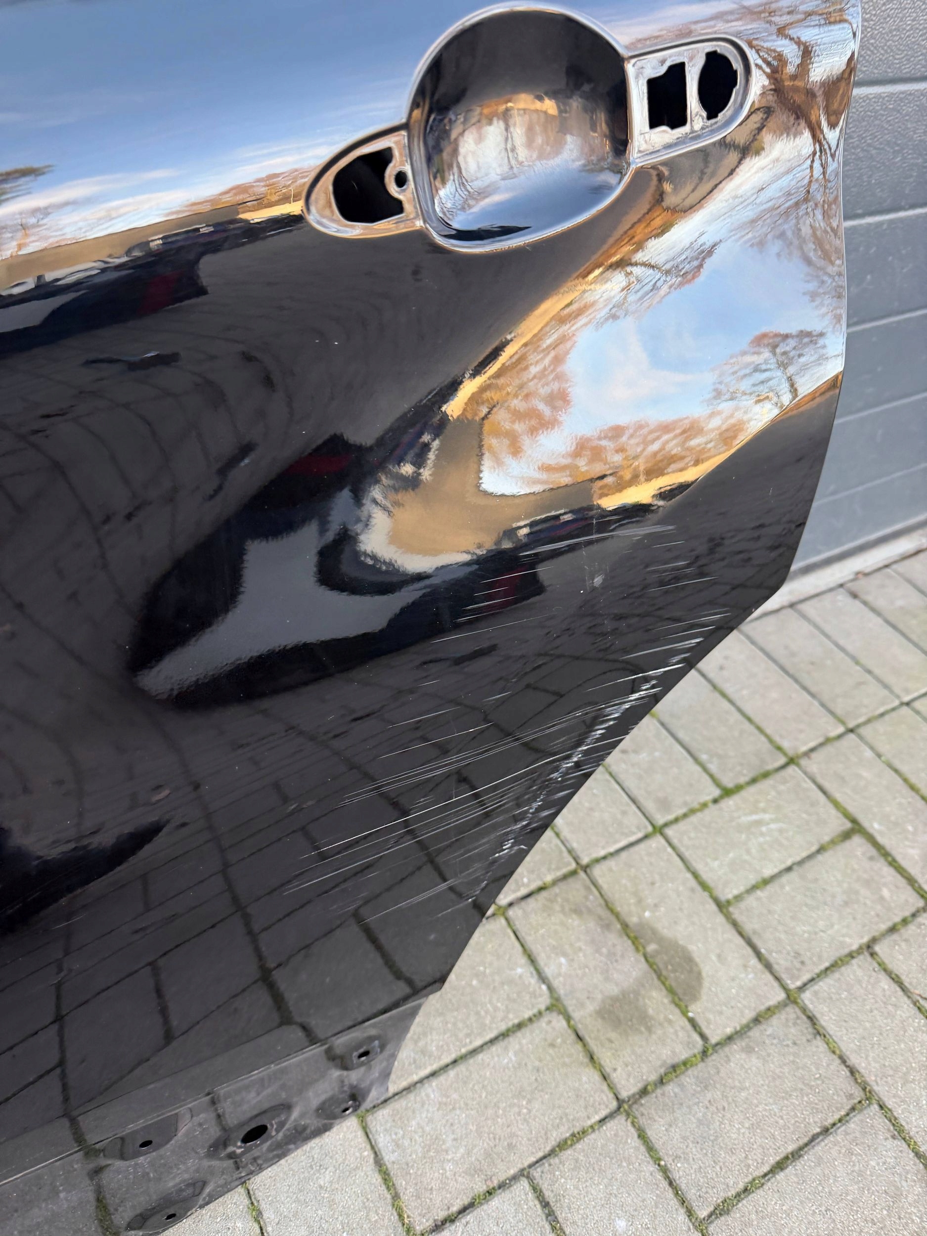 Renault Captur 1 and door rear part left rear. left