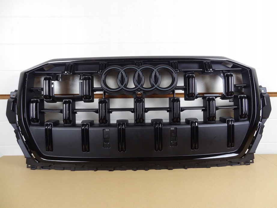 GRILL GRIL ATRAPA ZDERZAKA PRZÓD 4M0853651BE AUDI Q7 S LINE E 2023^