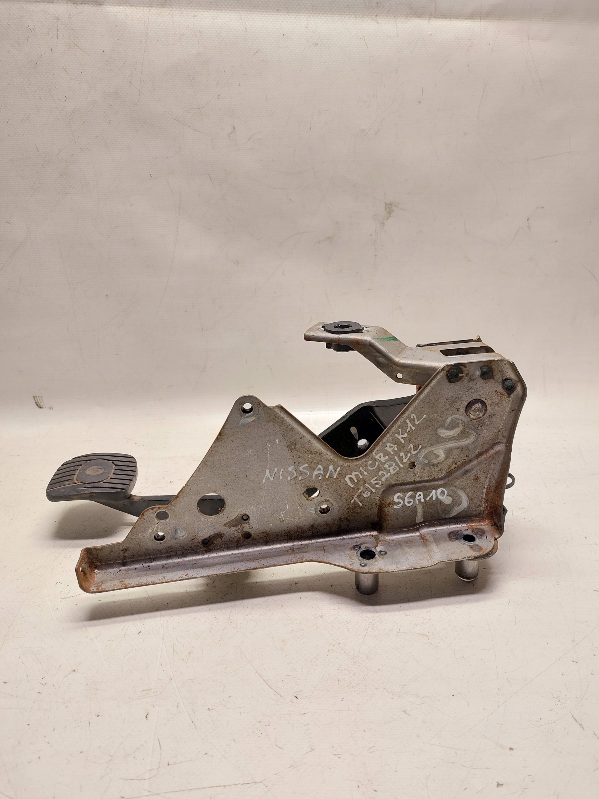 PEDAL Bremse NISSAN MICRA K12