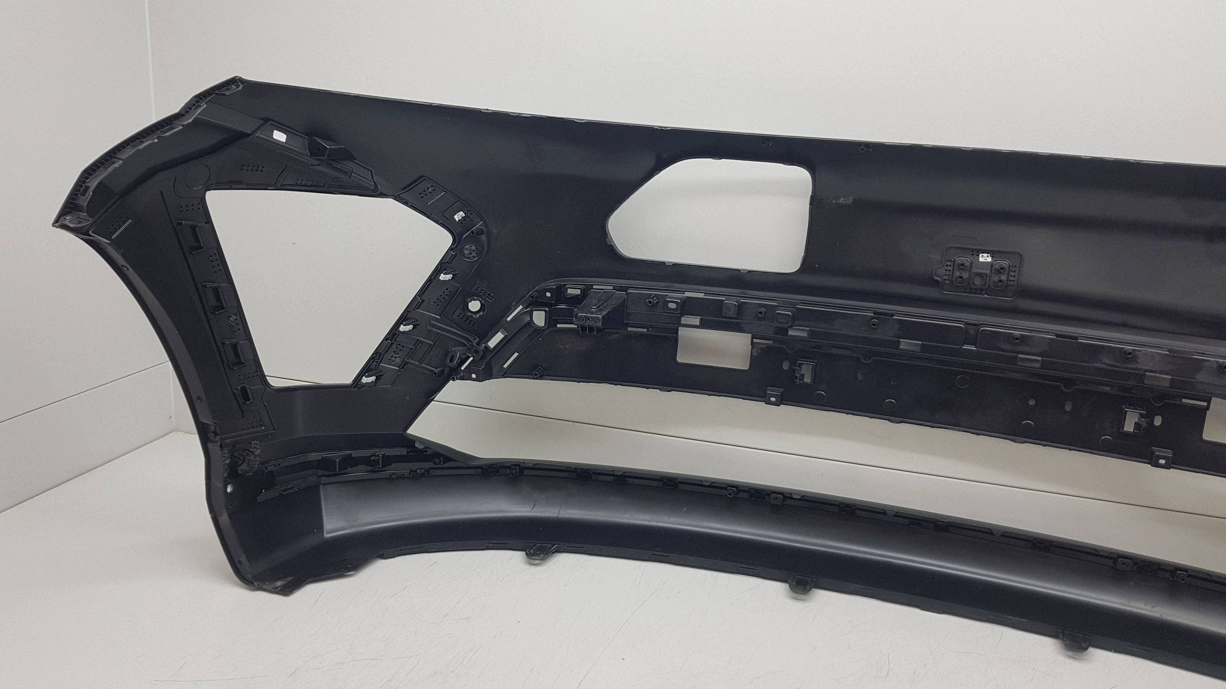 HYUNDAI KONA 2 II EV ELECTRIC 2024 - bumper front 86511-HF010