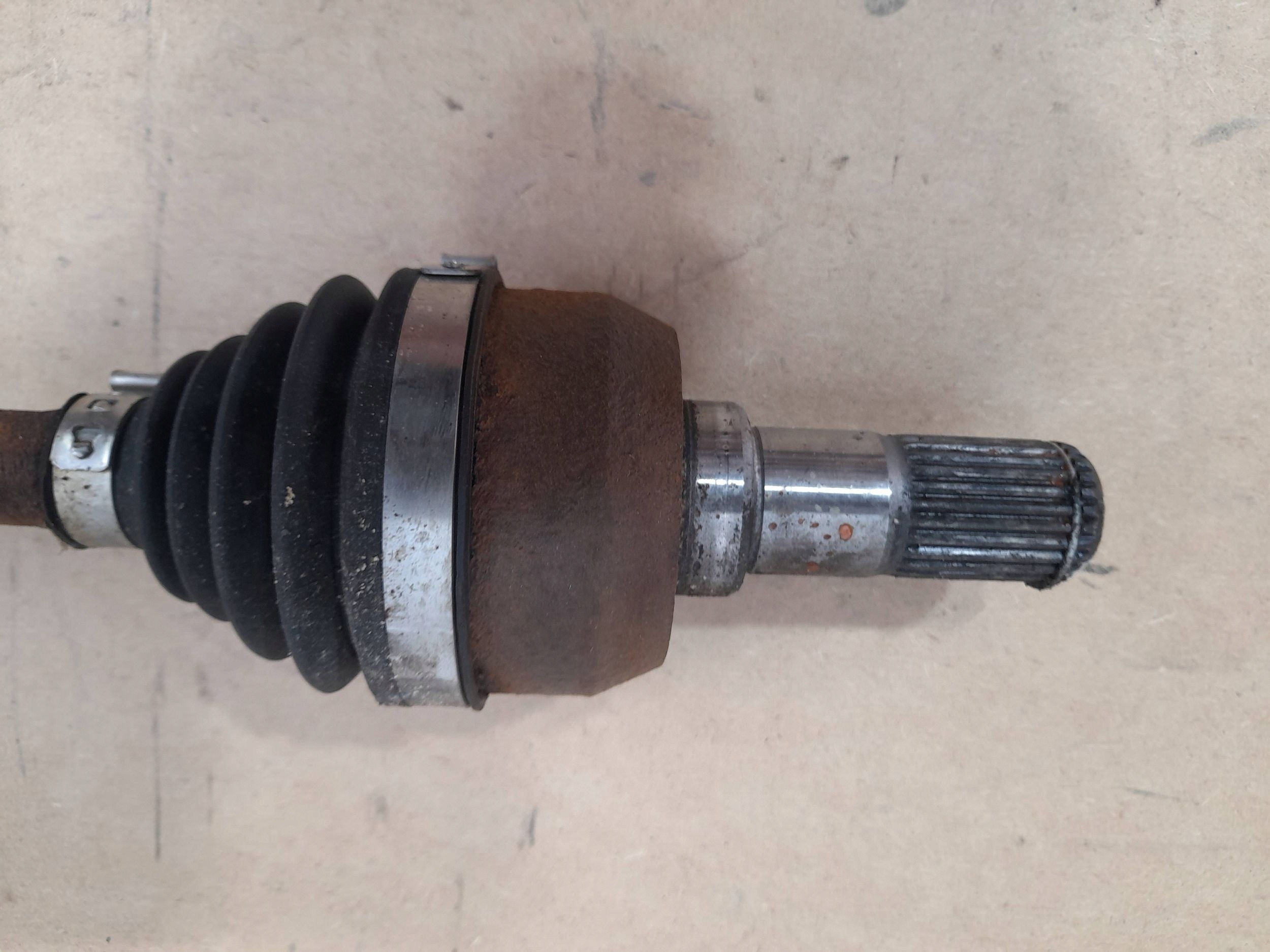 KIA Stinger UM semi-axis rear left 49600C5000 (A695)