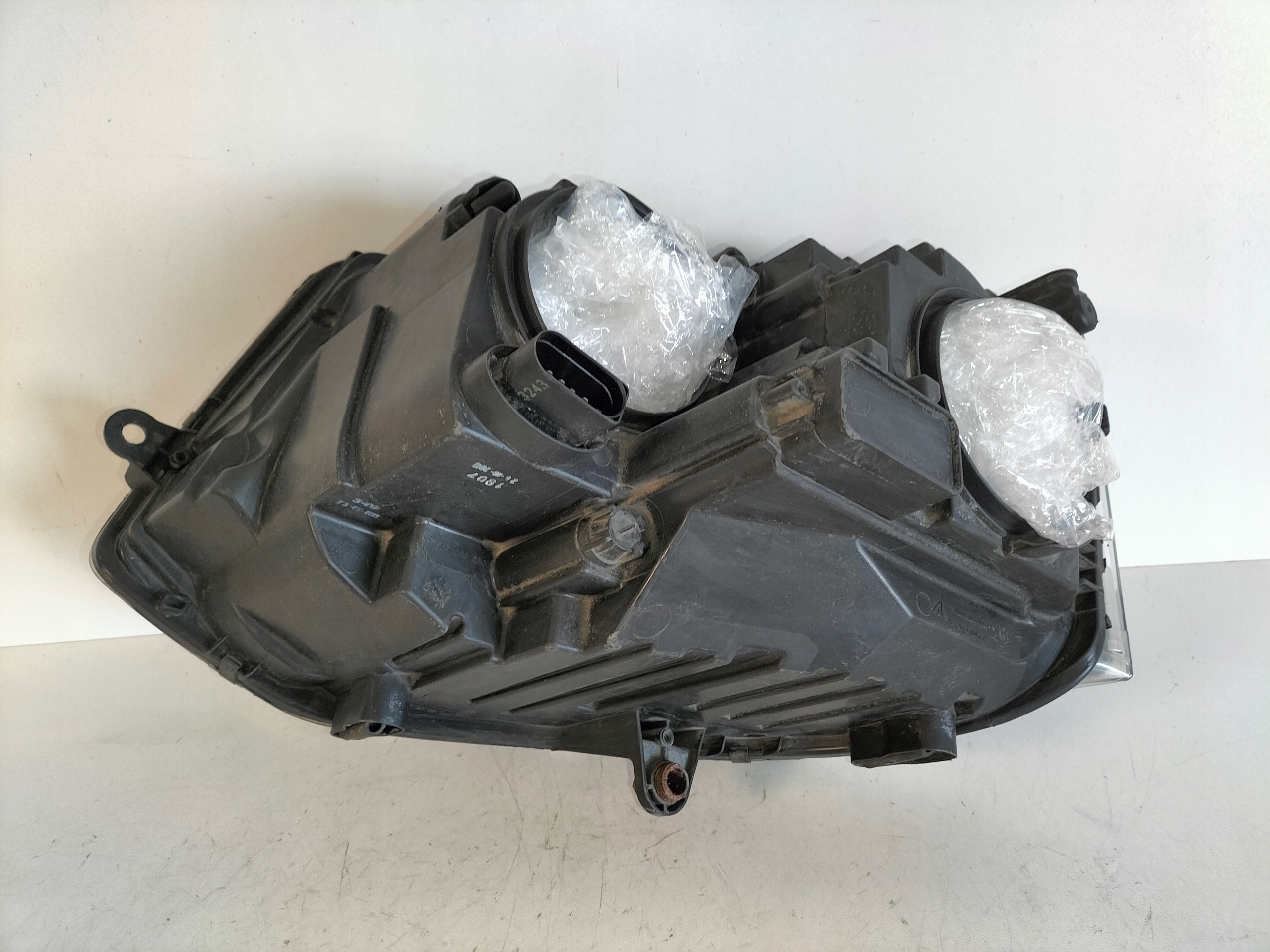 light front reflektor right VW TRANSPORTER T5 LIFT 09-15