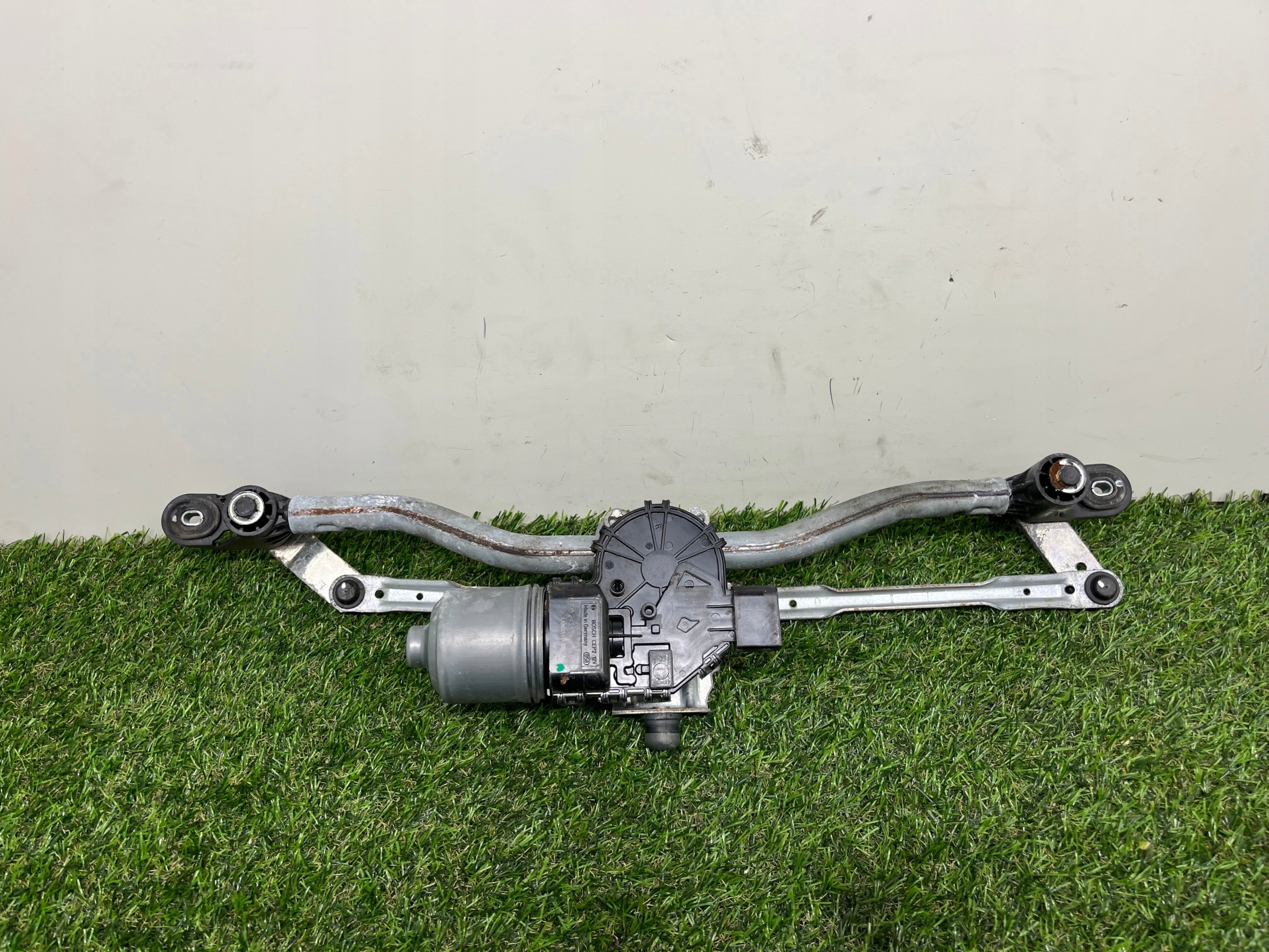 wiper mechanism front ALFA ROMEO GIULIETTA 50509396
