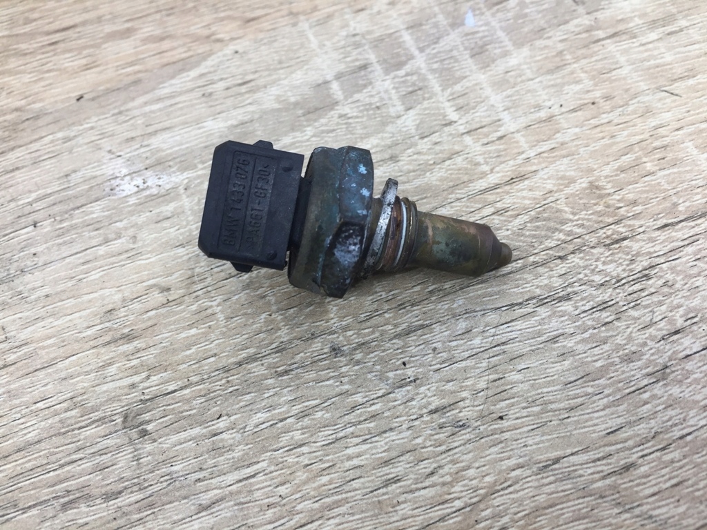 BMW OE 13 62 1 433 076 Датчик, температуры охлаждающей жидкости