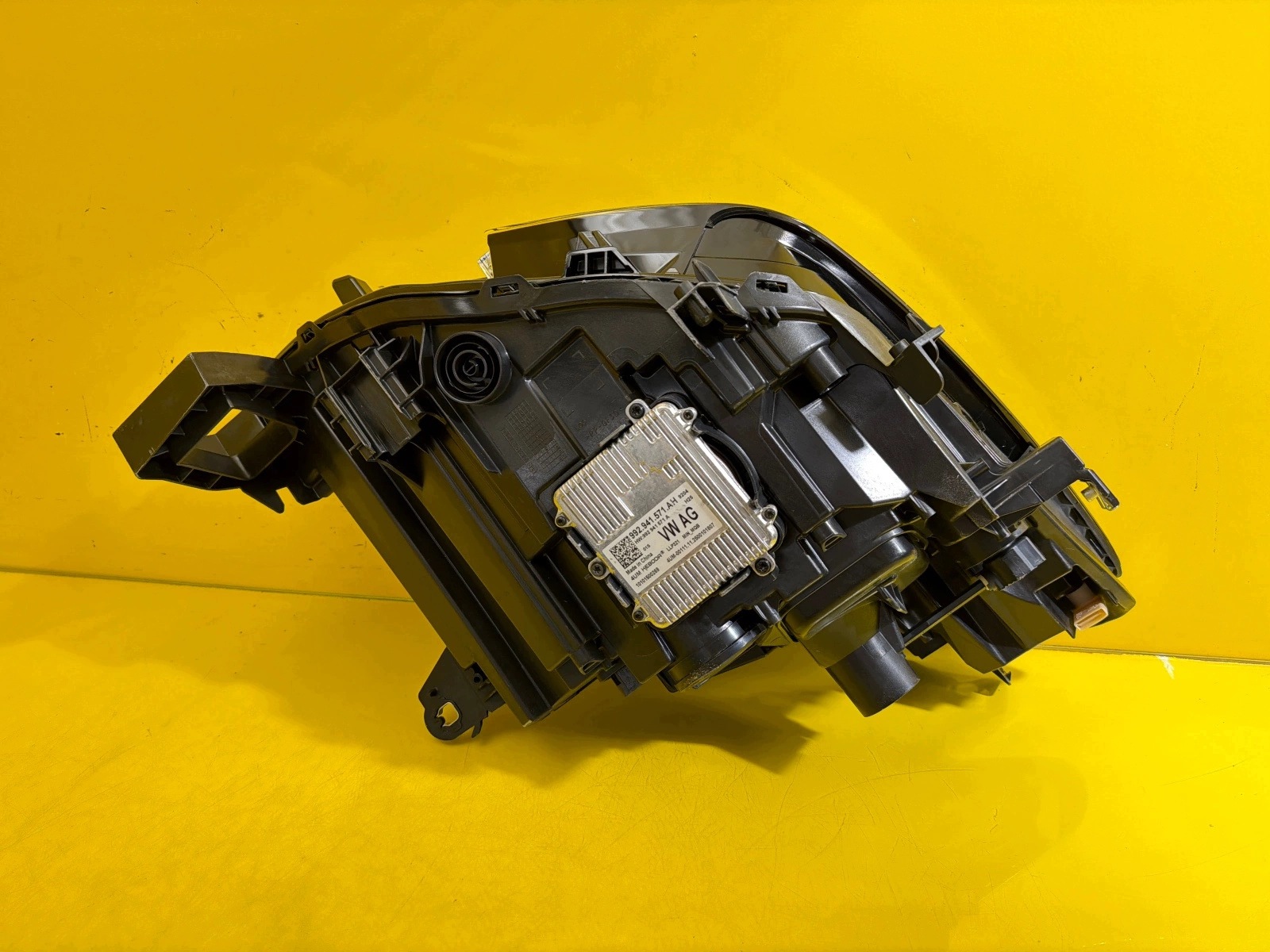 light left Cupra Born Lift 2026- Full led 10F941005D