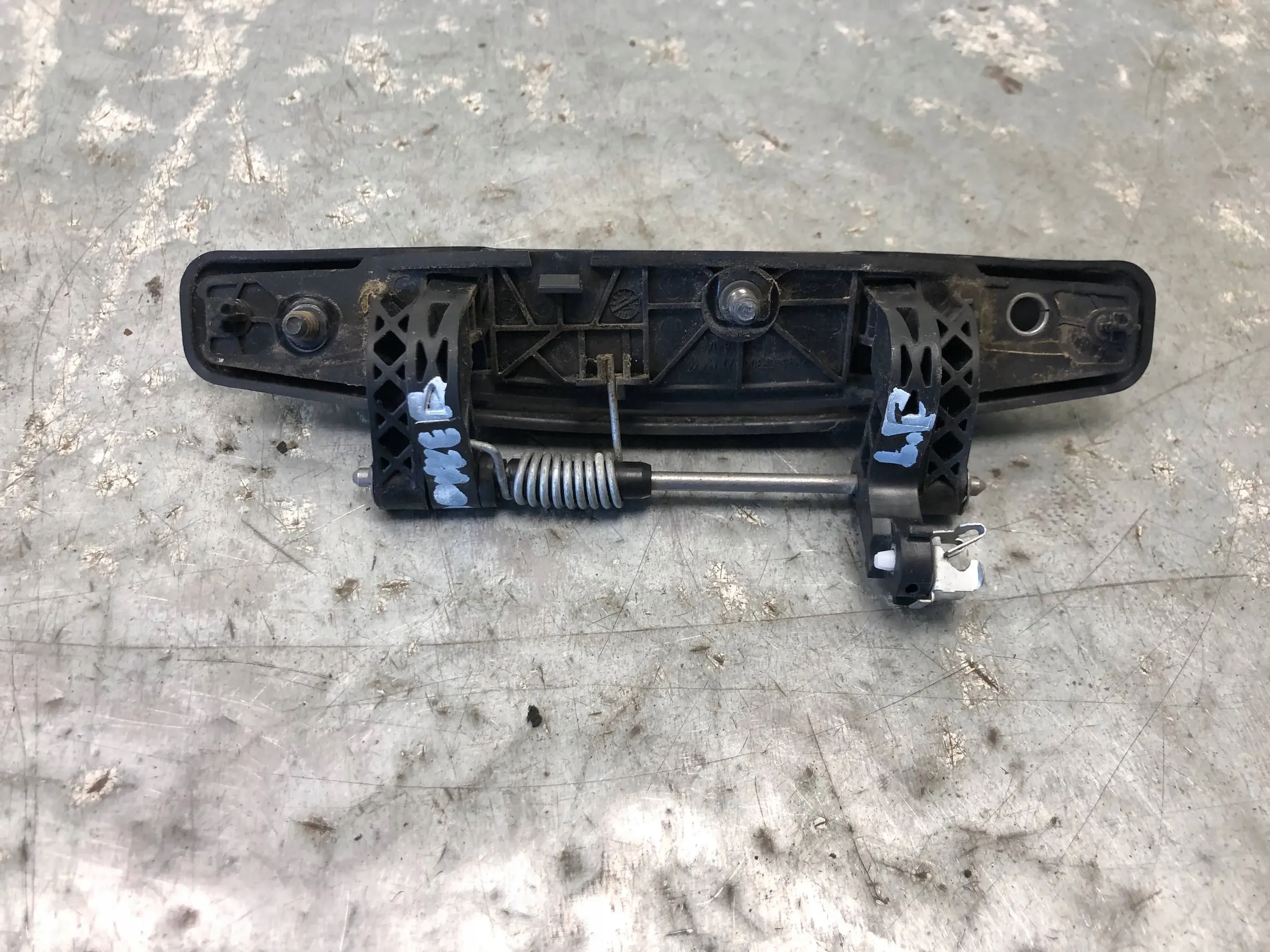 handle exterior door left front DACIA DOKKER 806079580R