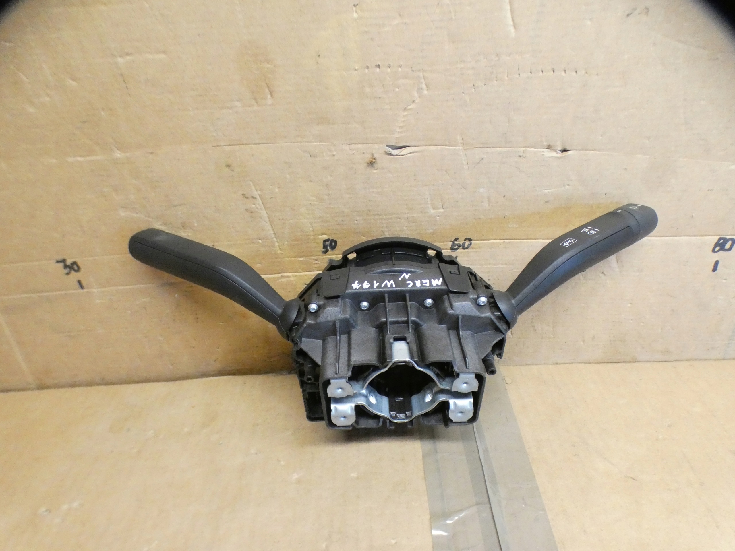 MERCEDES A-classe W177 commande levier commodo sous volant 3OS10139371-11