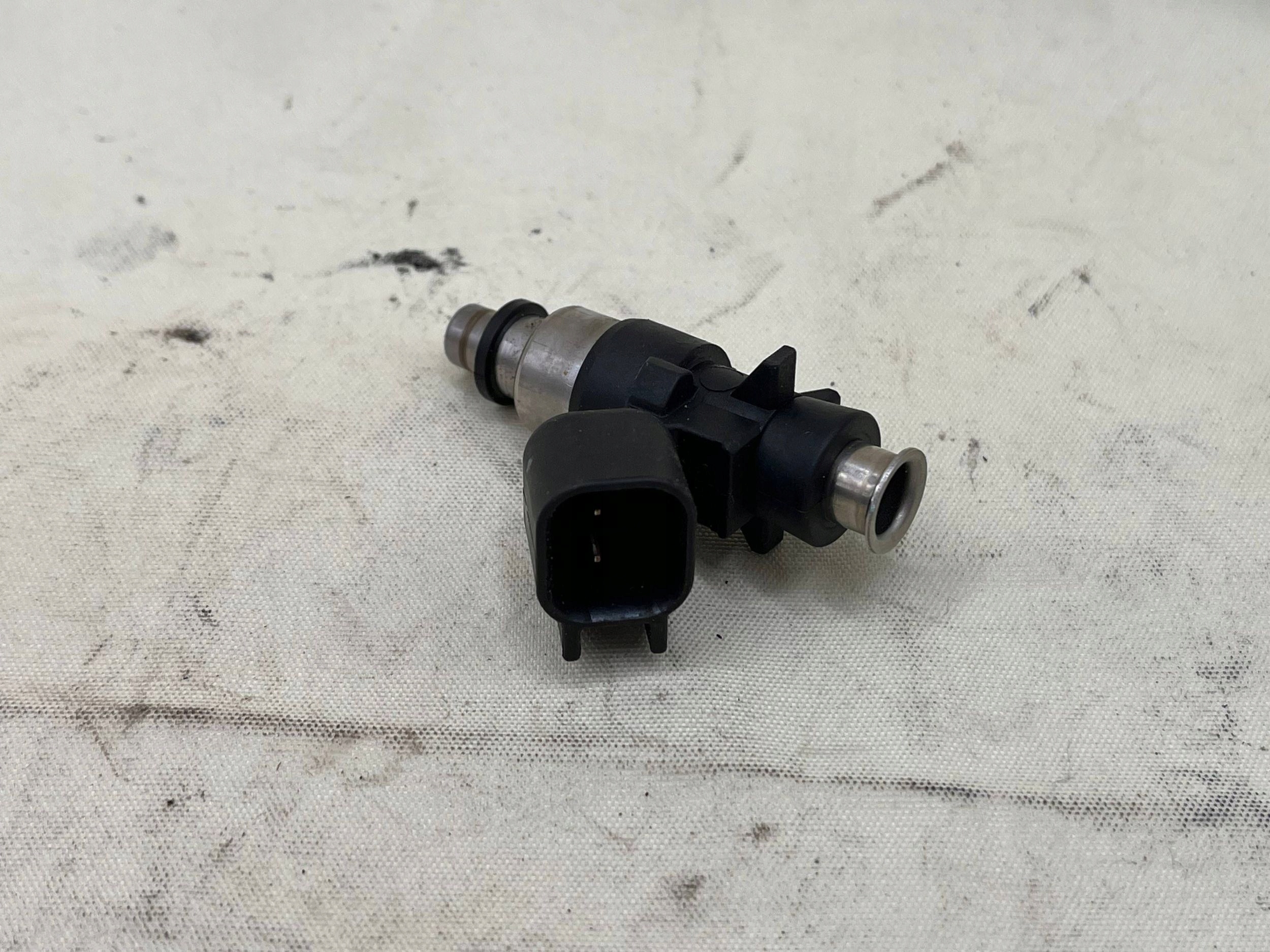 Dodge Challenger injector Fuel Injector 05184085AD 2019 3600cm3 !J
