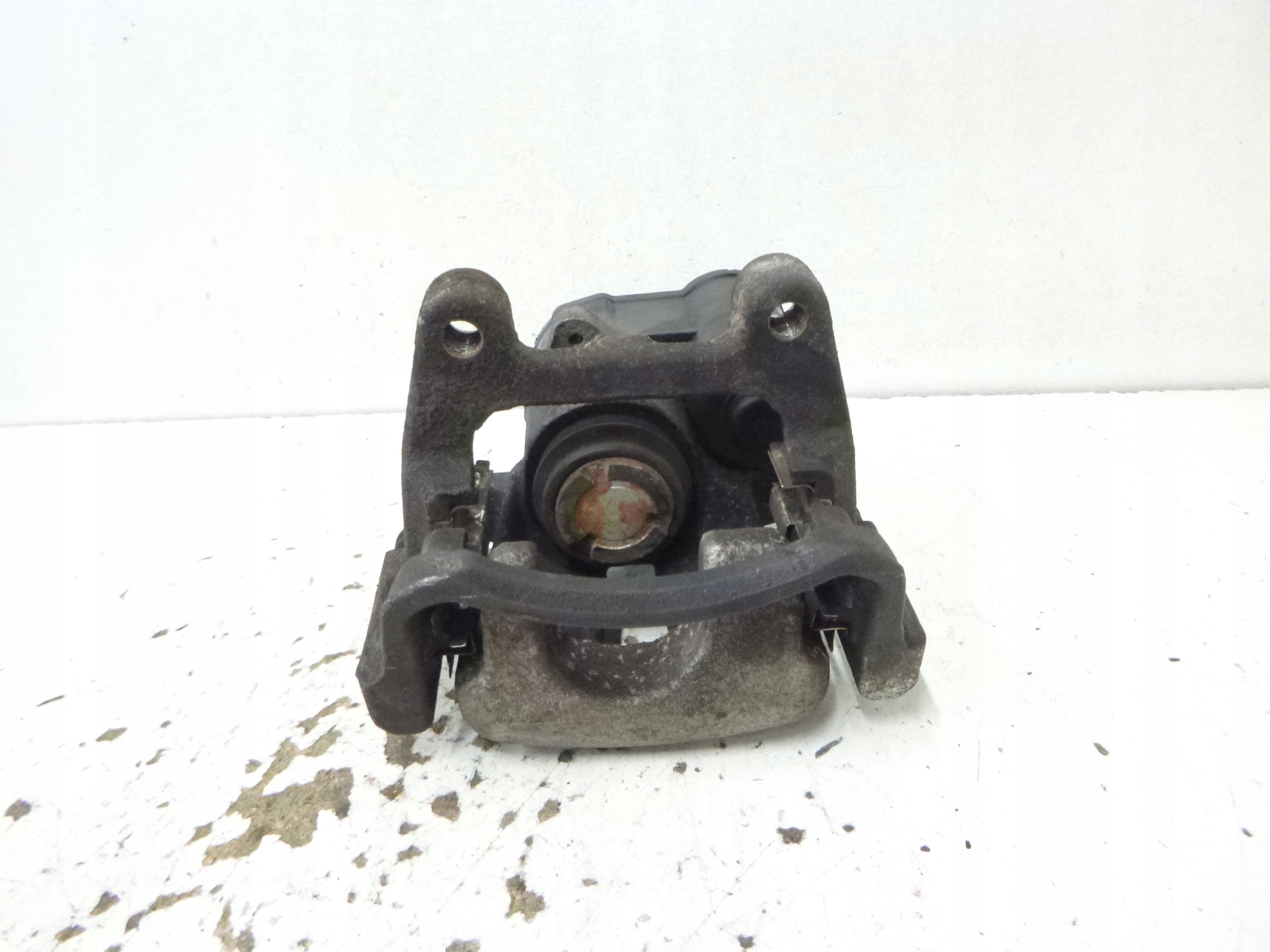 caliper brake rear part right VW Passat B6 2.0 2007