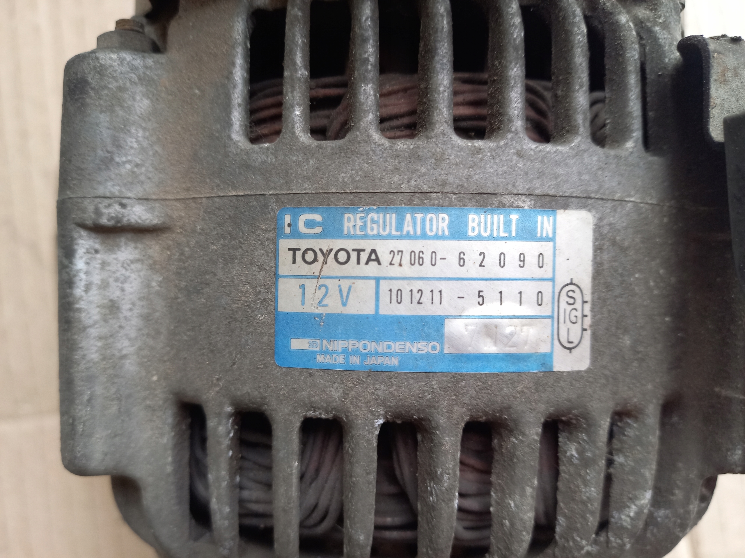 TOYOTA CAMRY LEXUS ES ALTERNATOR 27060-62090 Numer katalogowy części 27060-62090