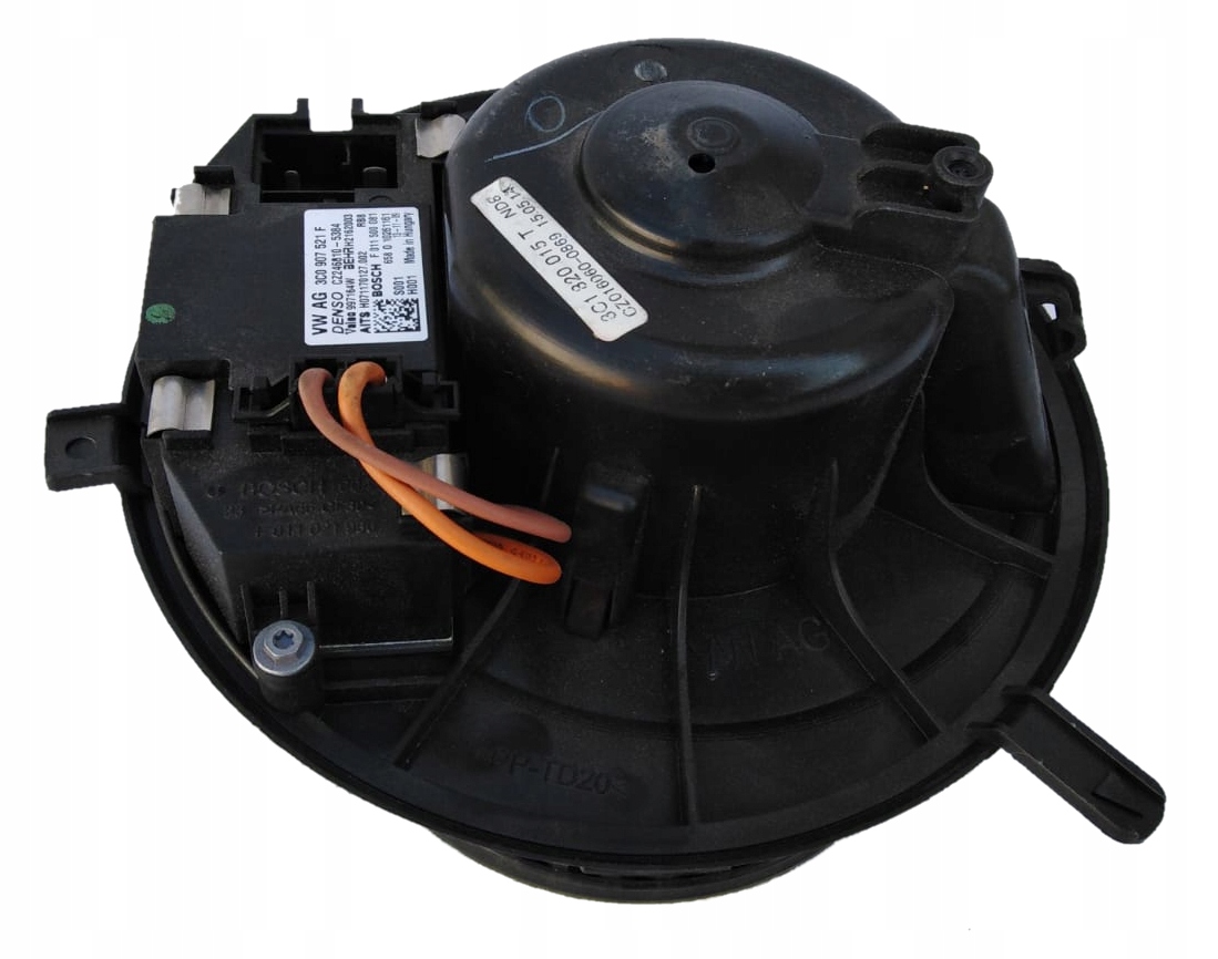 WENTYLATOR DMUCHAWA NAWIEWU VW VOLKSWAGEN 3C1 Jakość części (zgodnie z GVO) O - oryginał z logo producenta pojazdu (OE)