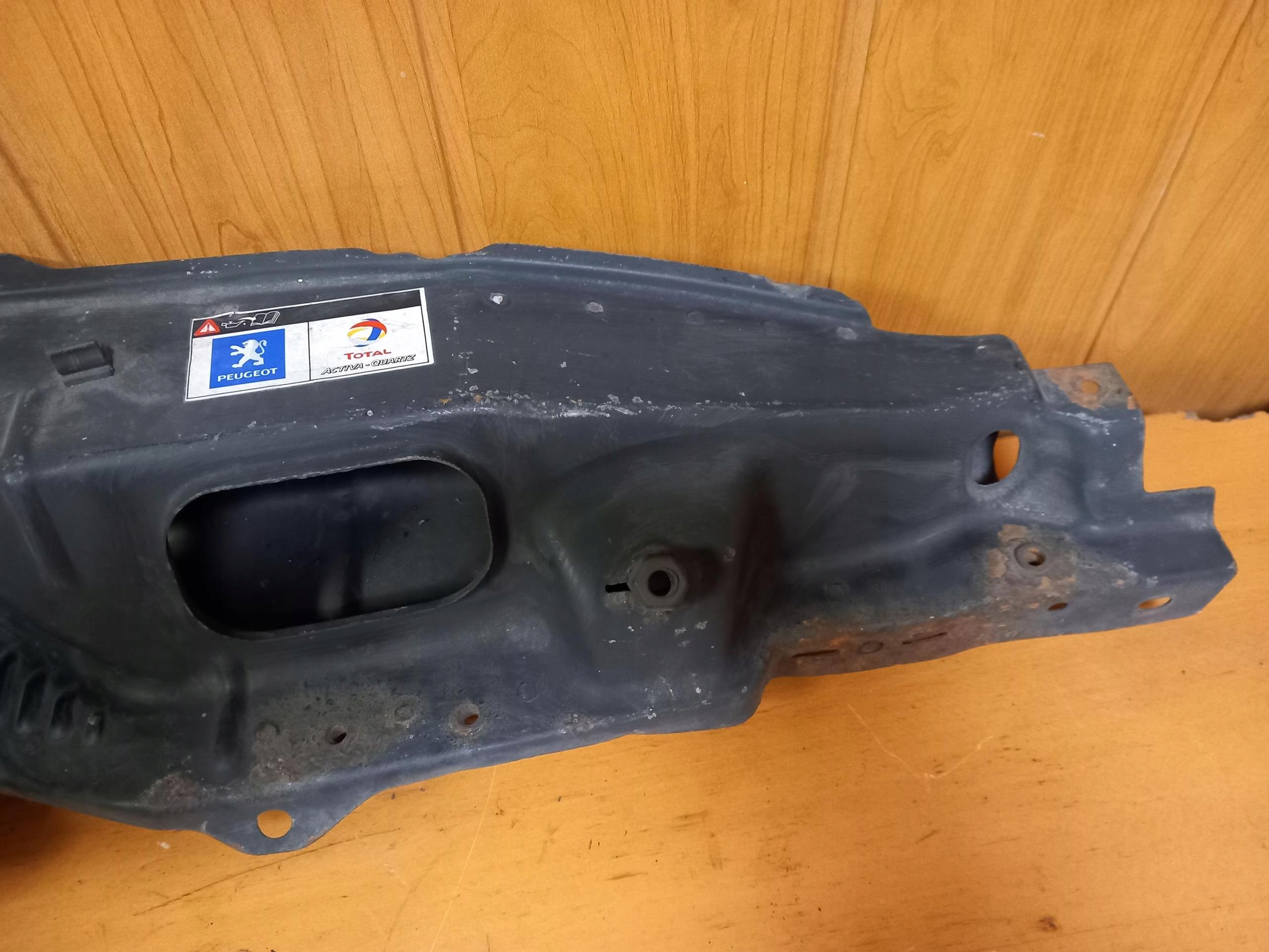 support panel for radiators pillar upper FIAT DUCATO III 06-12