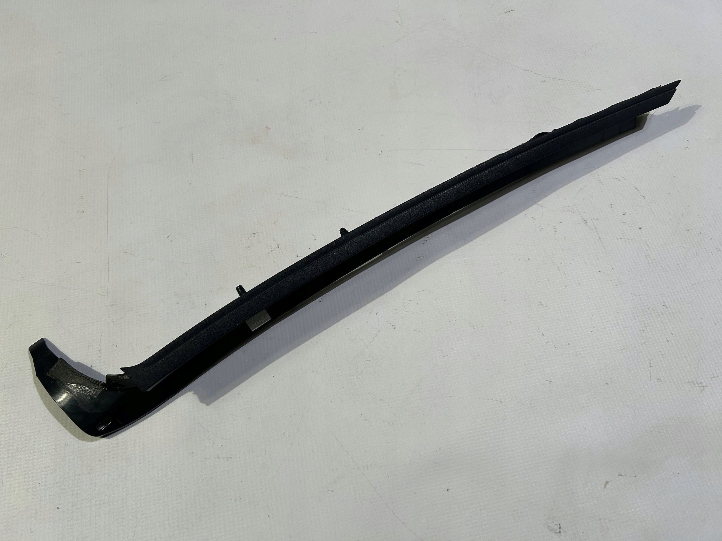 moulding windows cover slupka A left Ford Mustang 2015