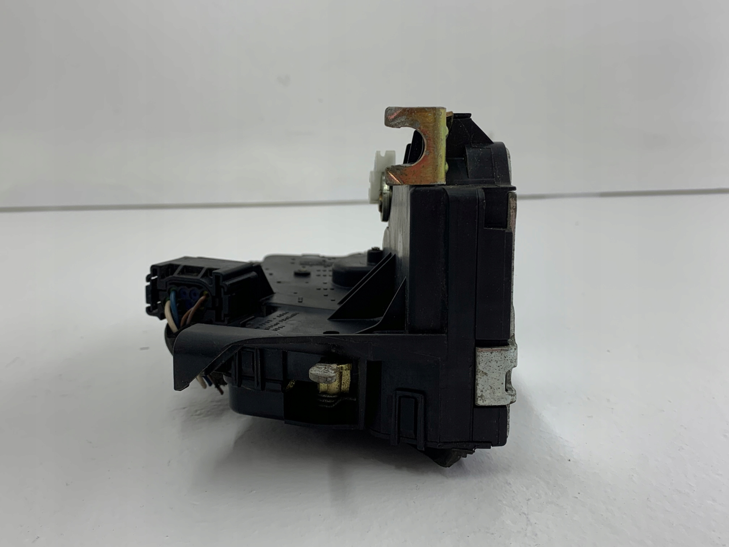 BMW E46 lock door left rear part rear