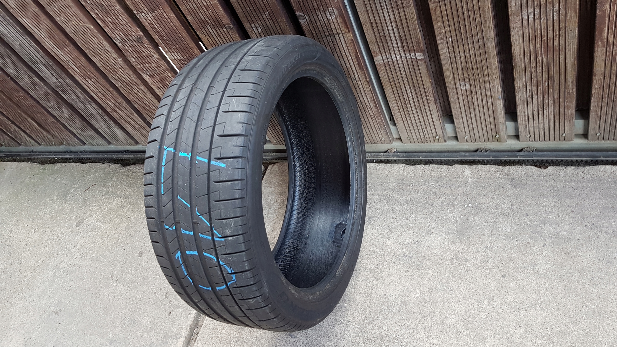 gomma LATO PIRELLI P ZERO 265/40 ZR21 105Y XL