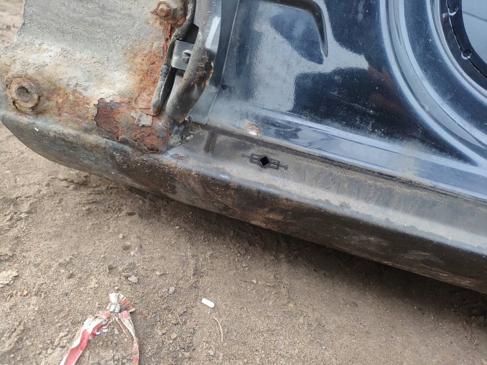 threshold left + pillar central PORSCHE CAYENNE and
