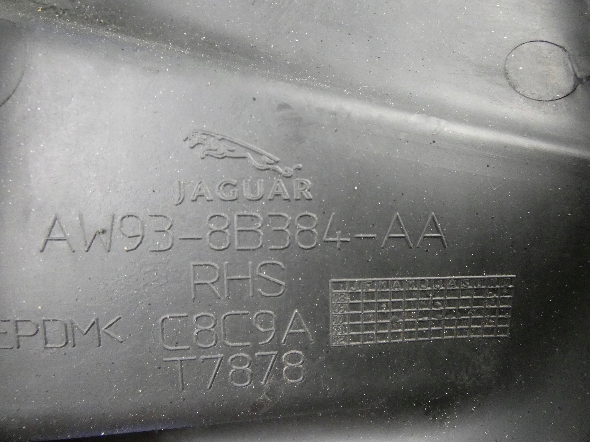 JAGUAR XJ X351 cover lower of the engine right front
