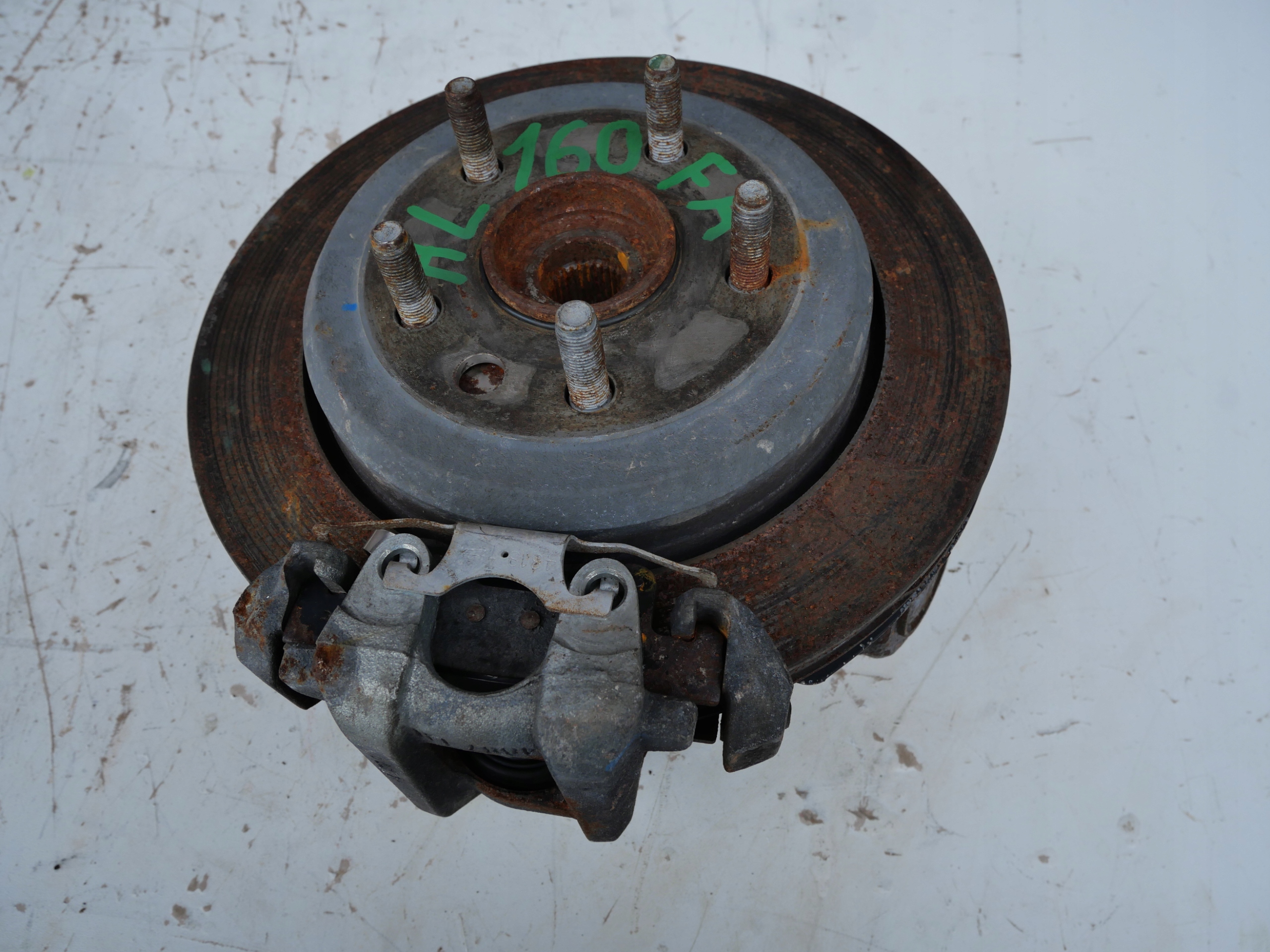 JEEP GRAND CHEROKEE WK2 swing left 04877113AC