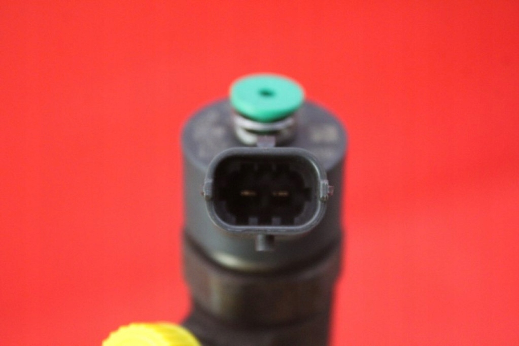 nozzle injector 892080 VOLVO V50 1.6 D 110 KM 03-11