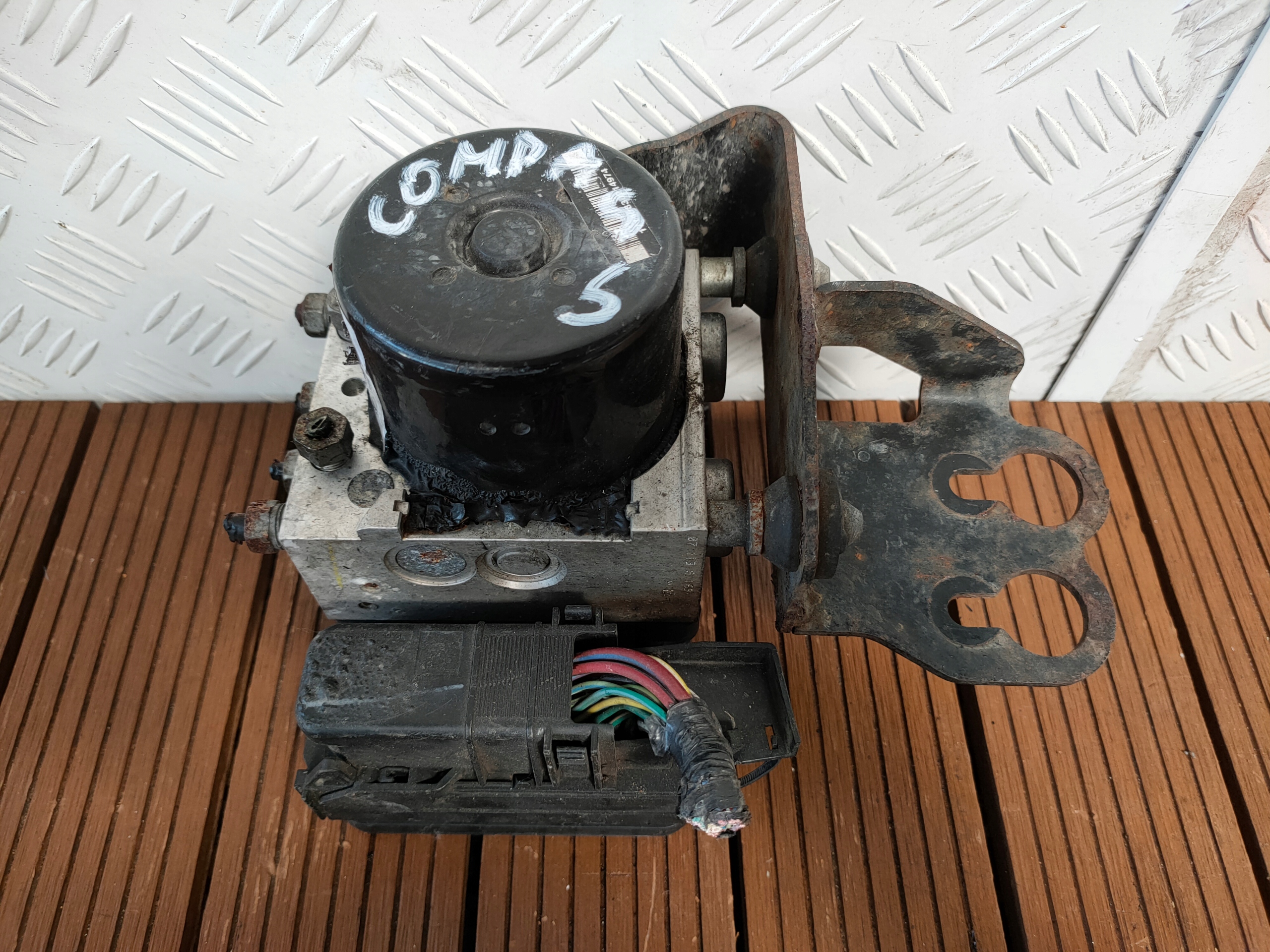 JEEP COMPASS LIFT 11-17 pump ABS control unit P05105590AG OE