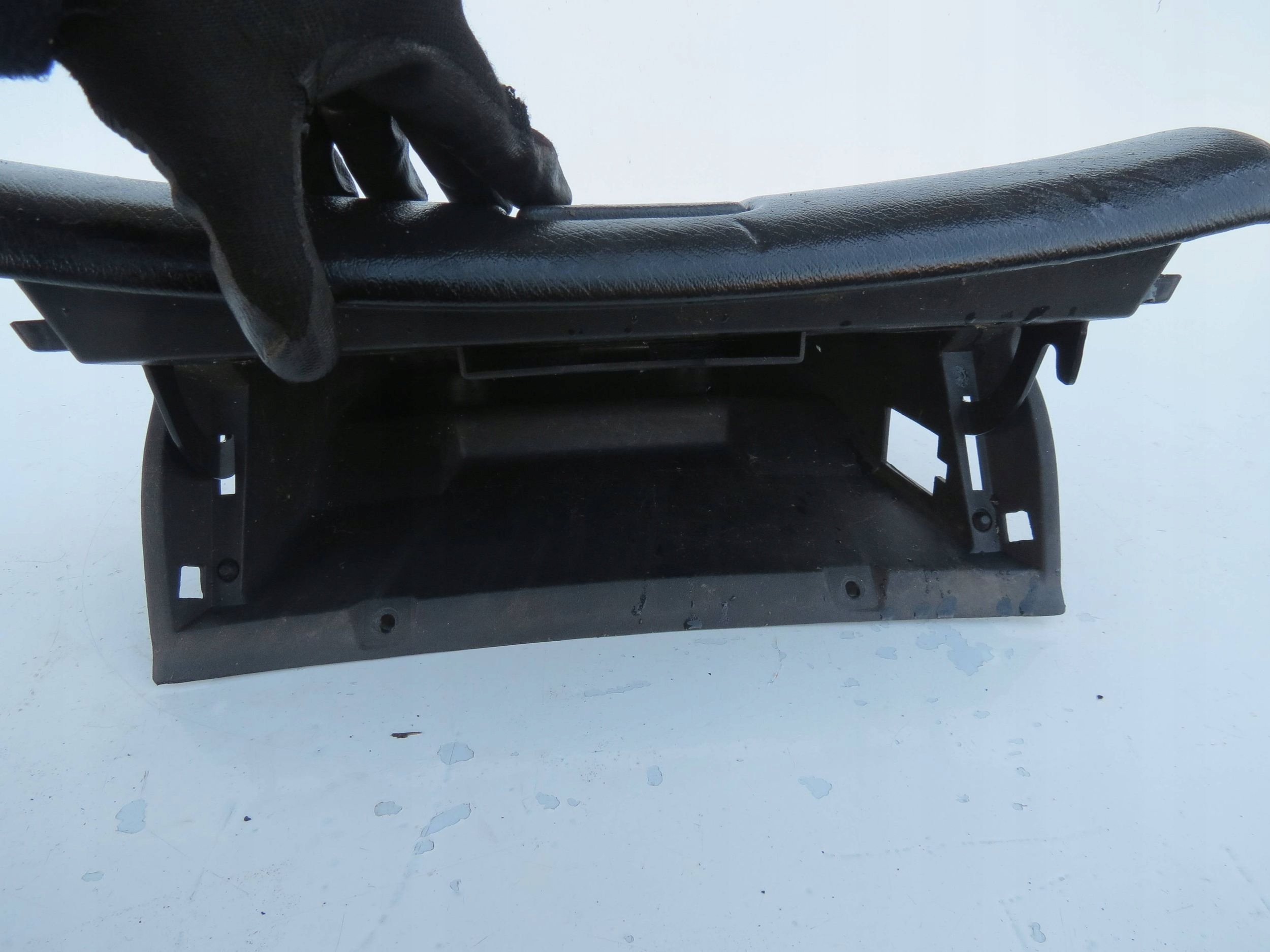 Handschuhfach OPEL ASTRA 1.6 90451110