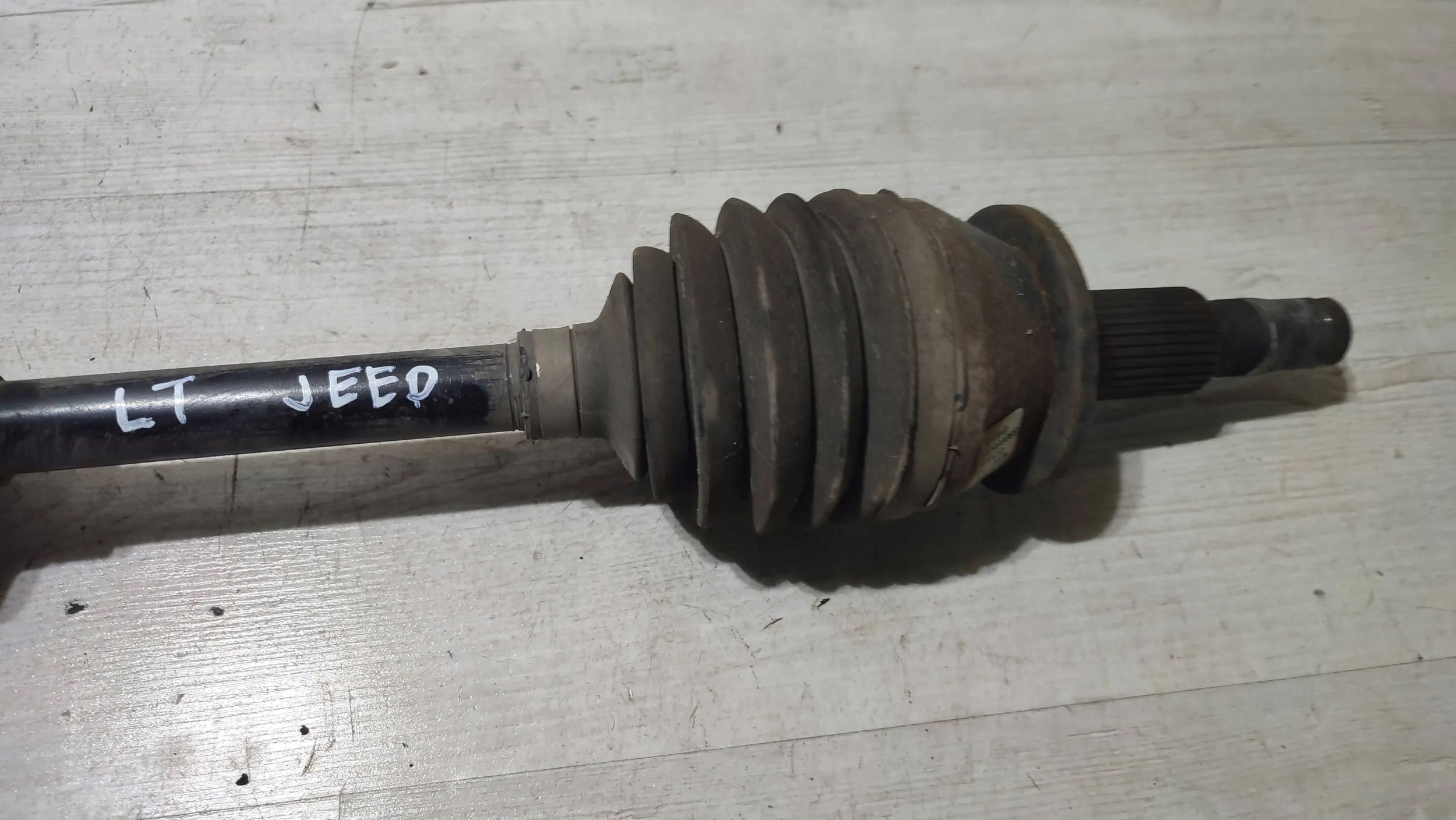 Jeep Cherokee 2015 rear part side left semi-axis rear