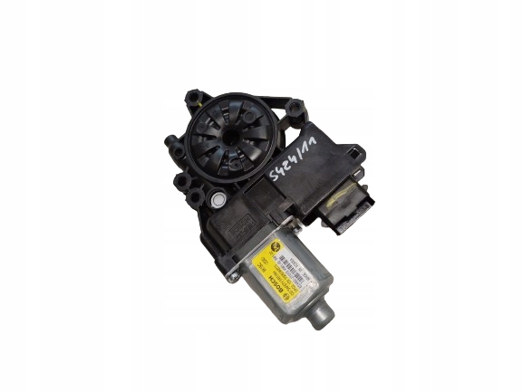 KIA CEED 3 III 18- SILNICZEK SZYBY PRAWY PRZÓD 82460-J7010