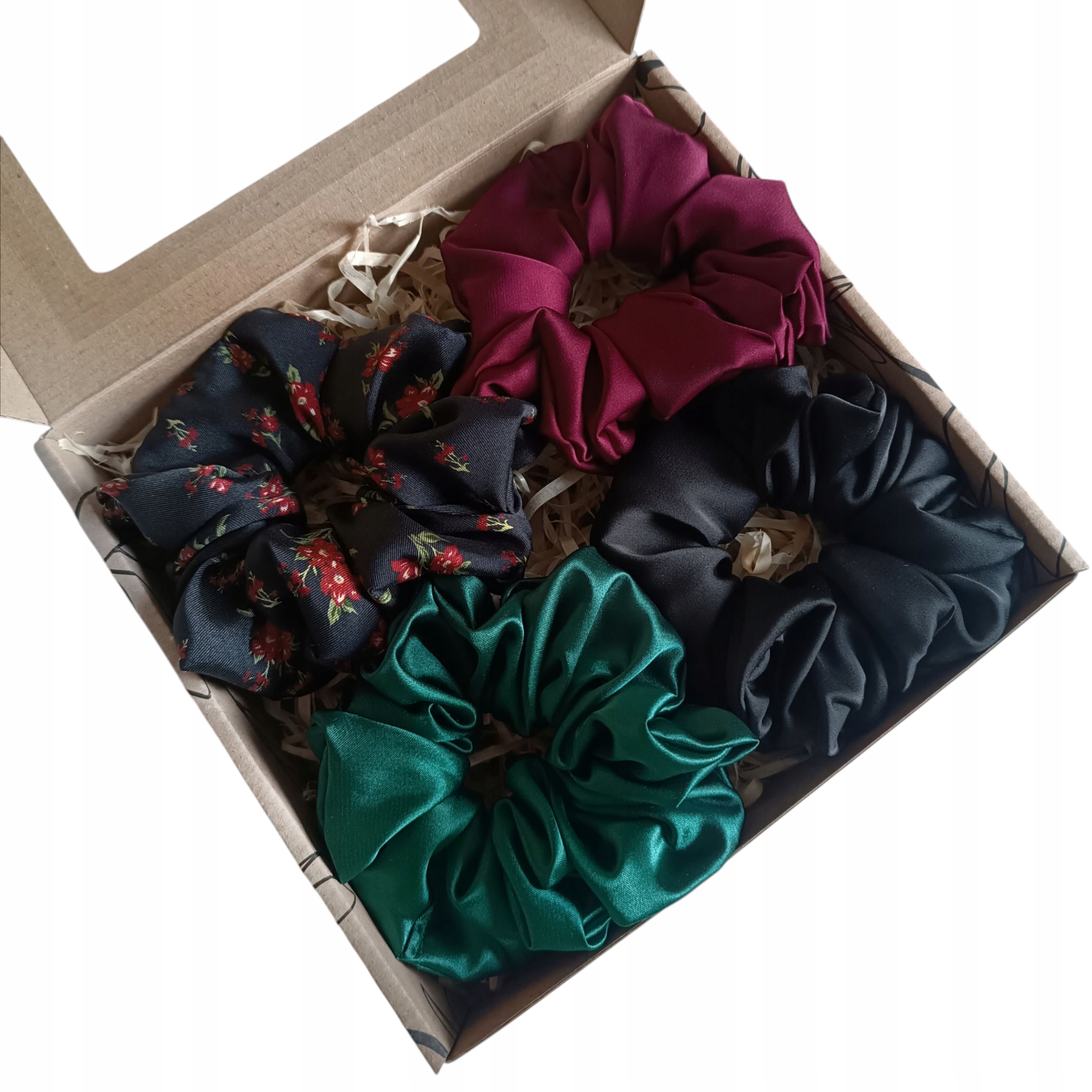 Dárková Sada Pro Ni S Gumičkami Do Vlasů Handmade „dark Romance“