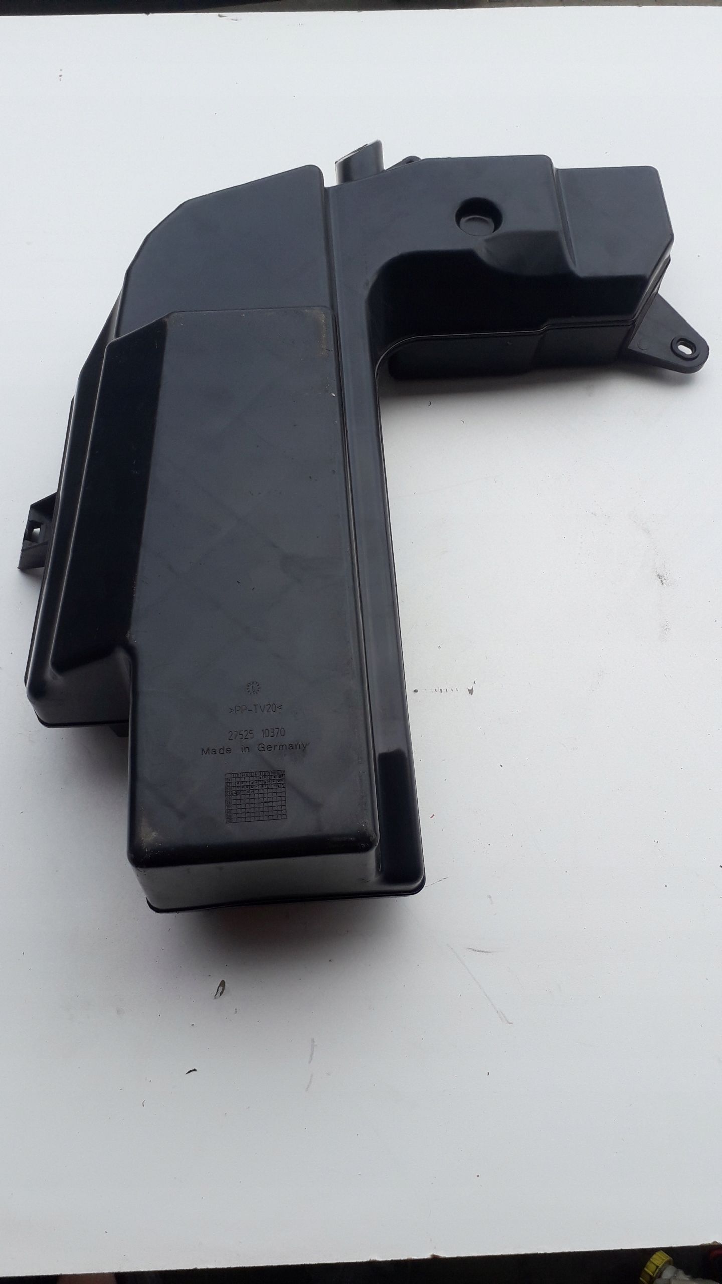 AUDI A4 B6 B7 KOMBI SOBUFE subwoofer speaker amplifier