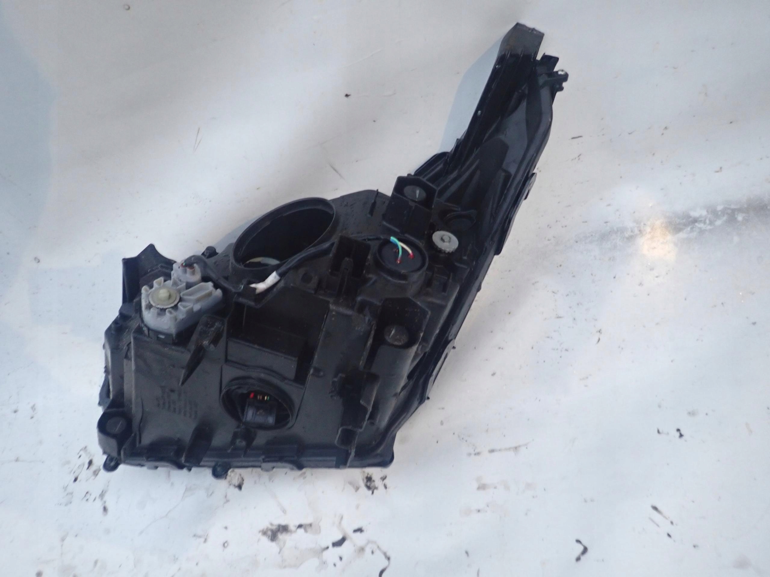 LEXUS NX200 NX300 14-> light right front XENON