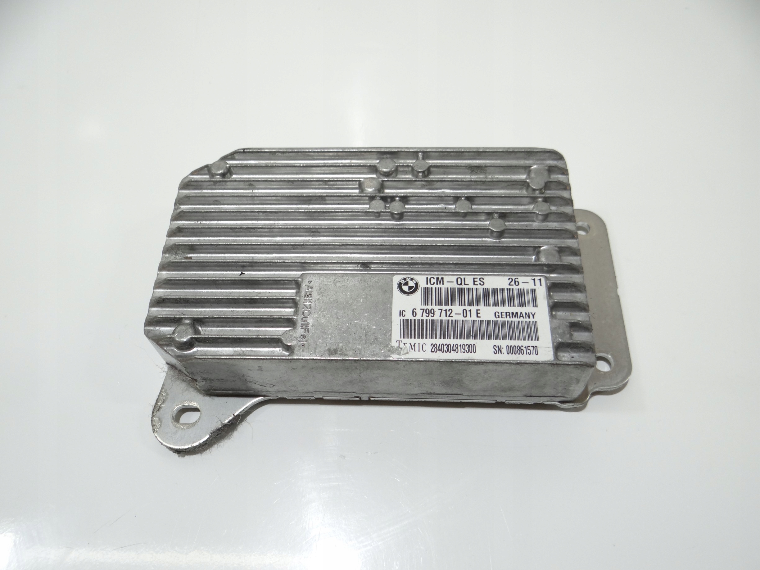 module unité de commande électronique uce ICM BMW 5 F10 6799712