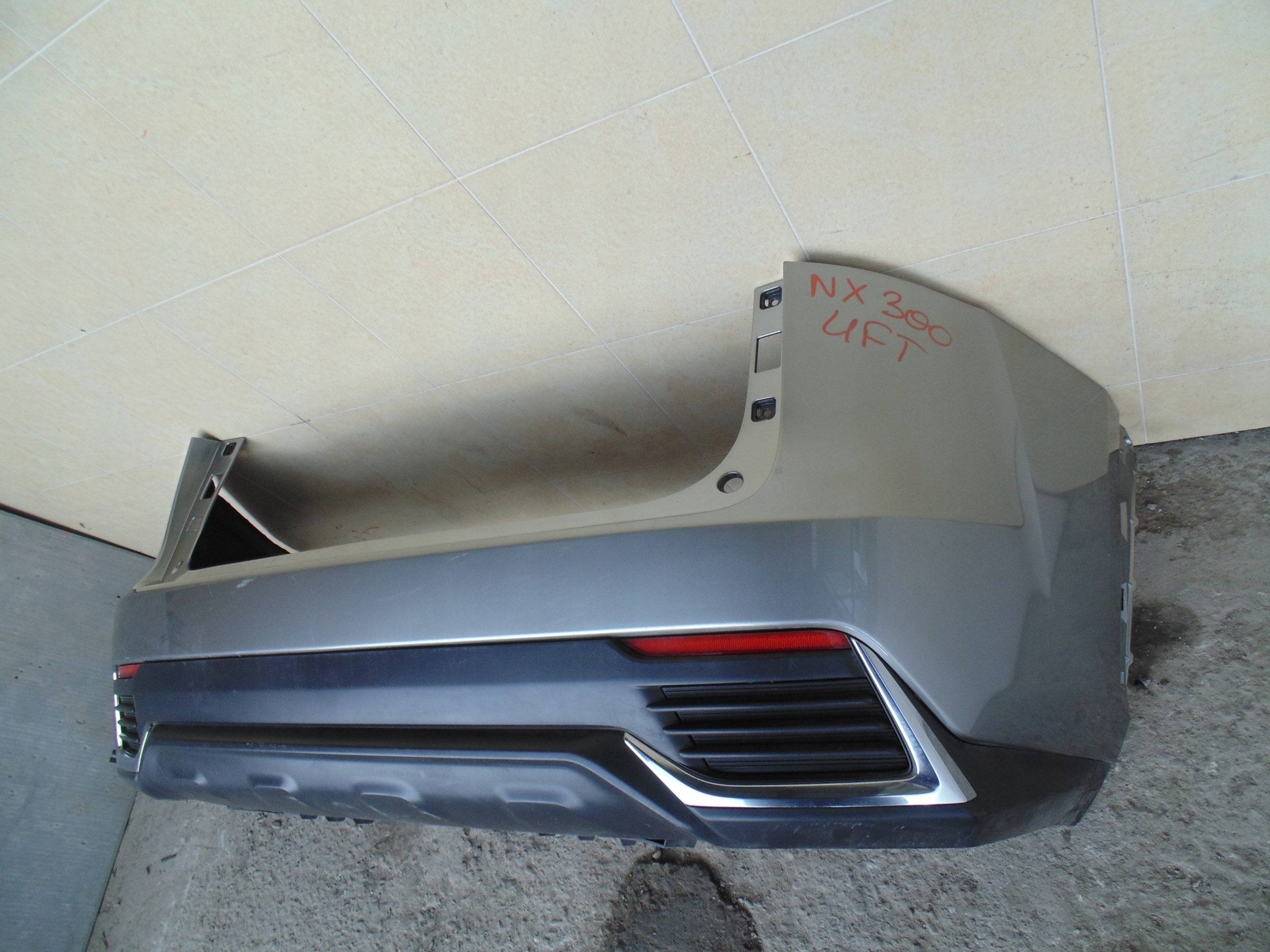bumper rear complete LEXUS NX NX300 LIFT 2018 R