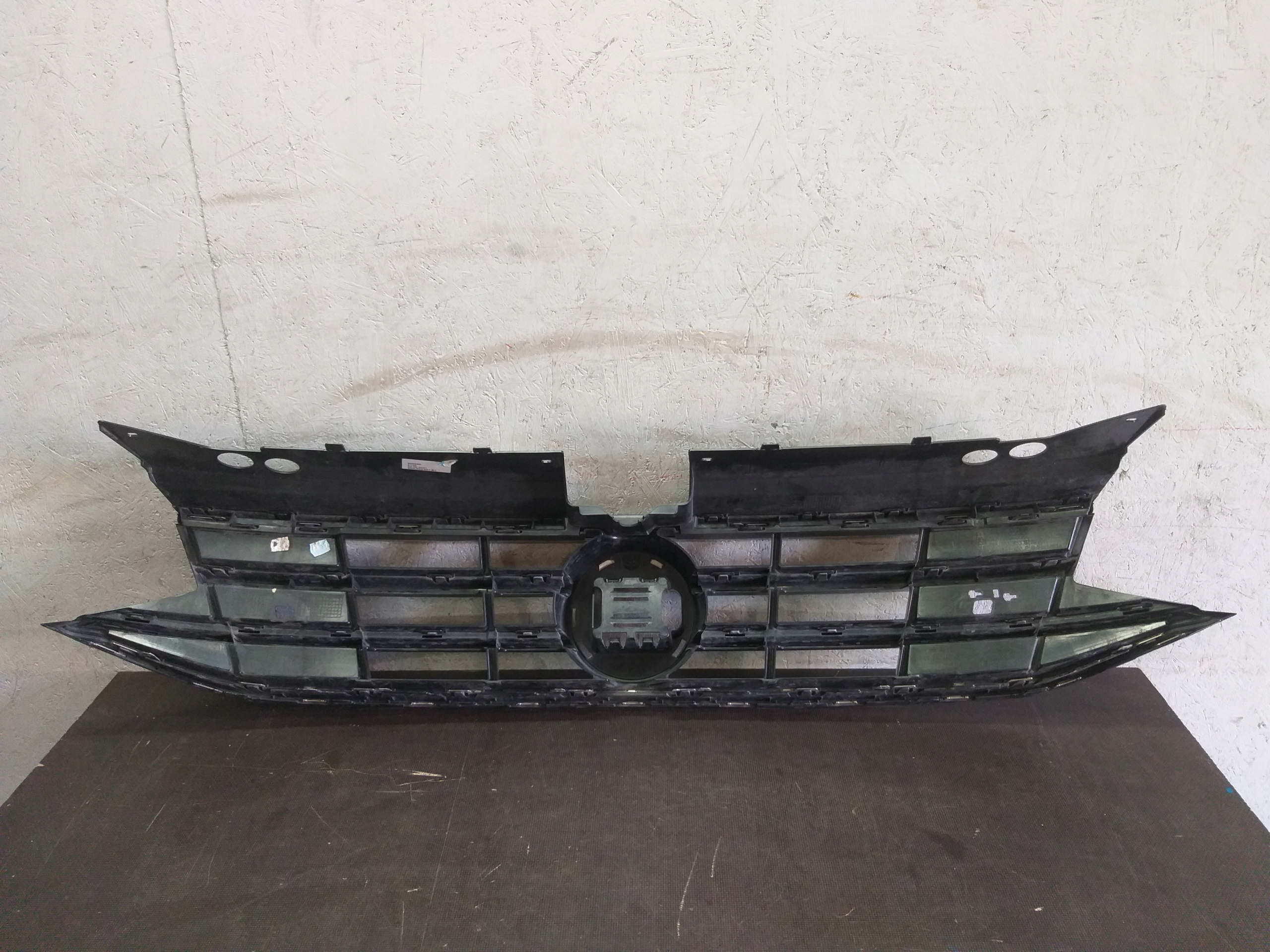 GRILLE VW TIGUAN LIFT 5NA853651BE