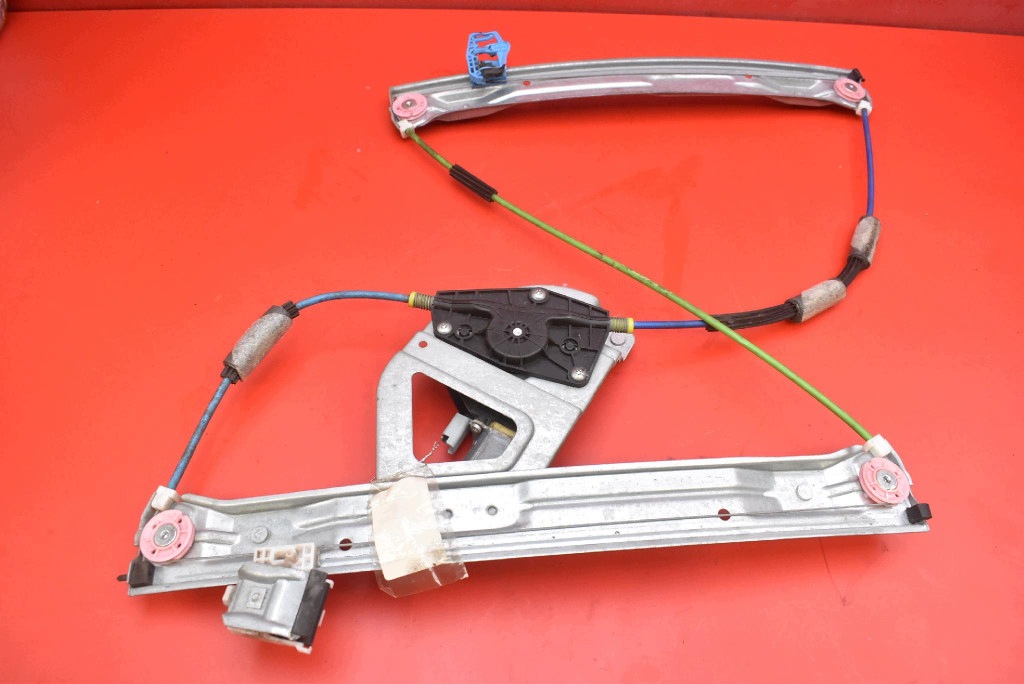 window regulator right front EU 9674252380 PEUGEOT 208 1 and 3D 12-19