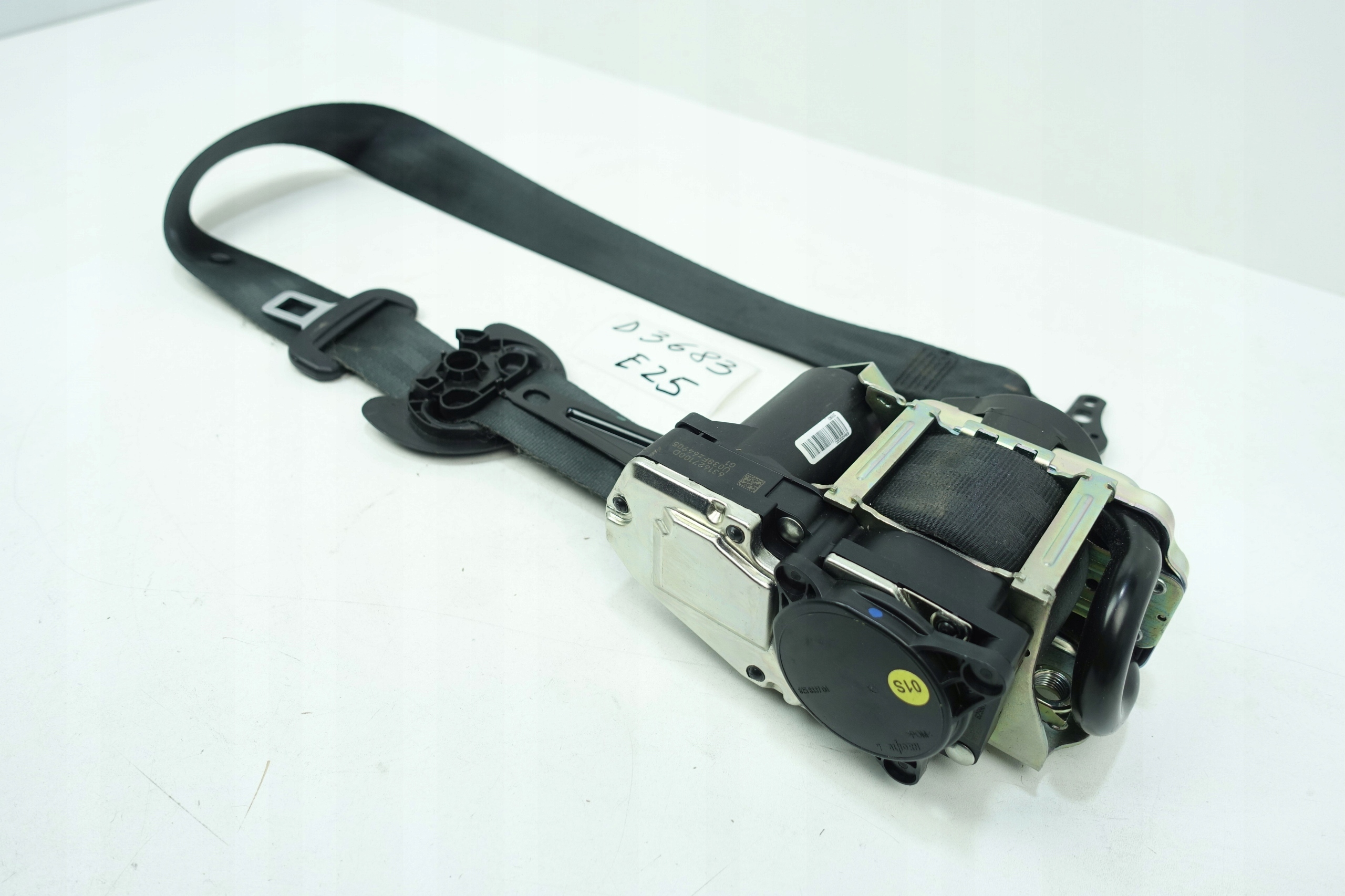 tension belt safety left front VW TIGUAN II 5NA