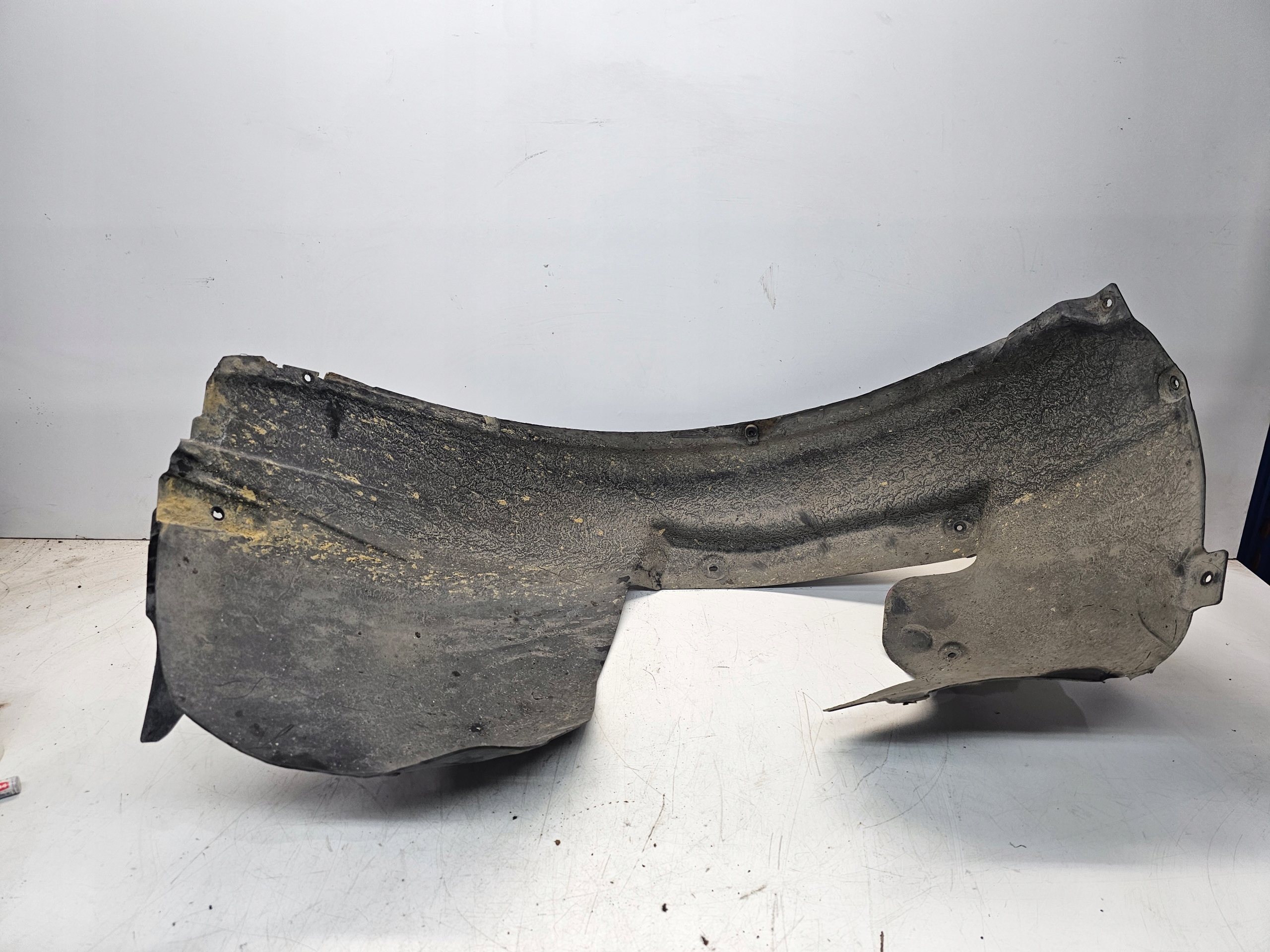 mudguard right front AUDI A3 8P 8P0821172C OK