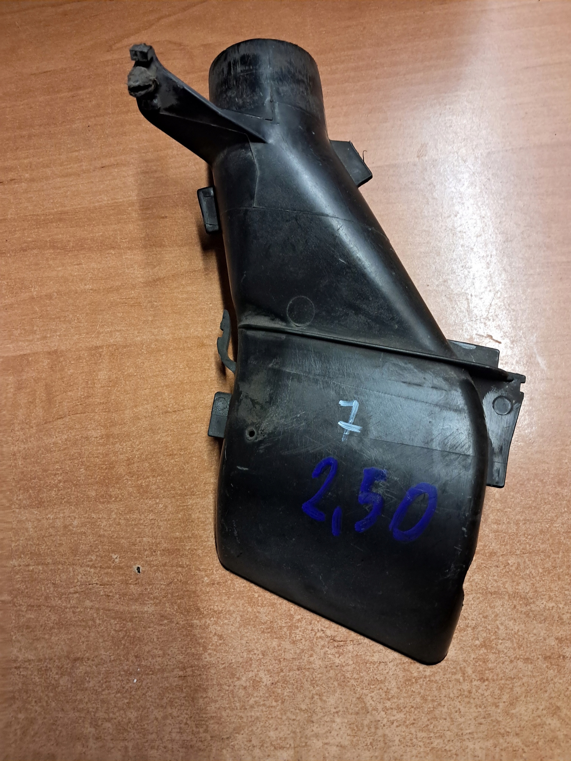 air hose MERCEDES W124 2,0 1020941611