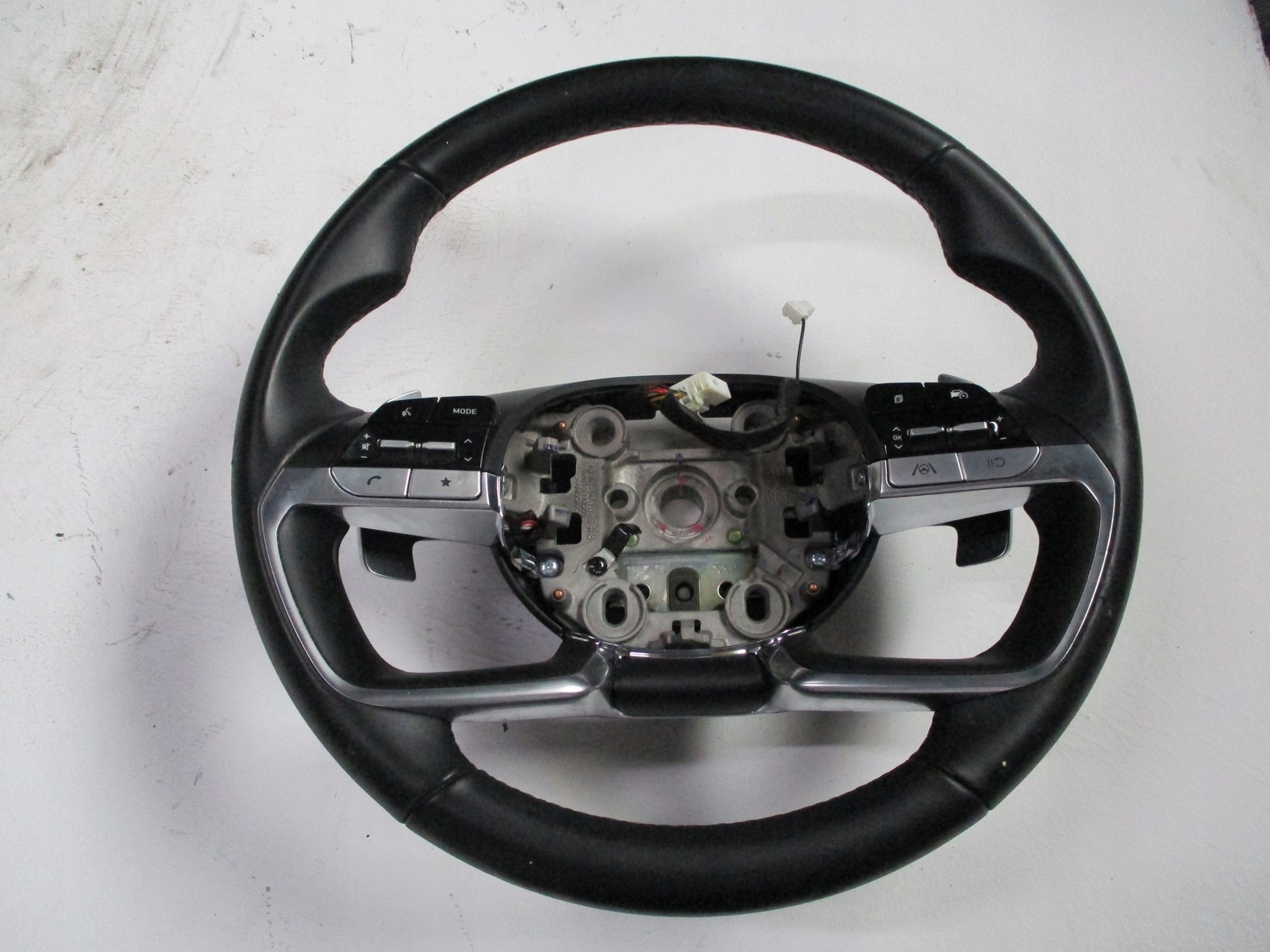 Volant Hyundai Tucson IV