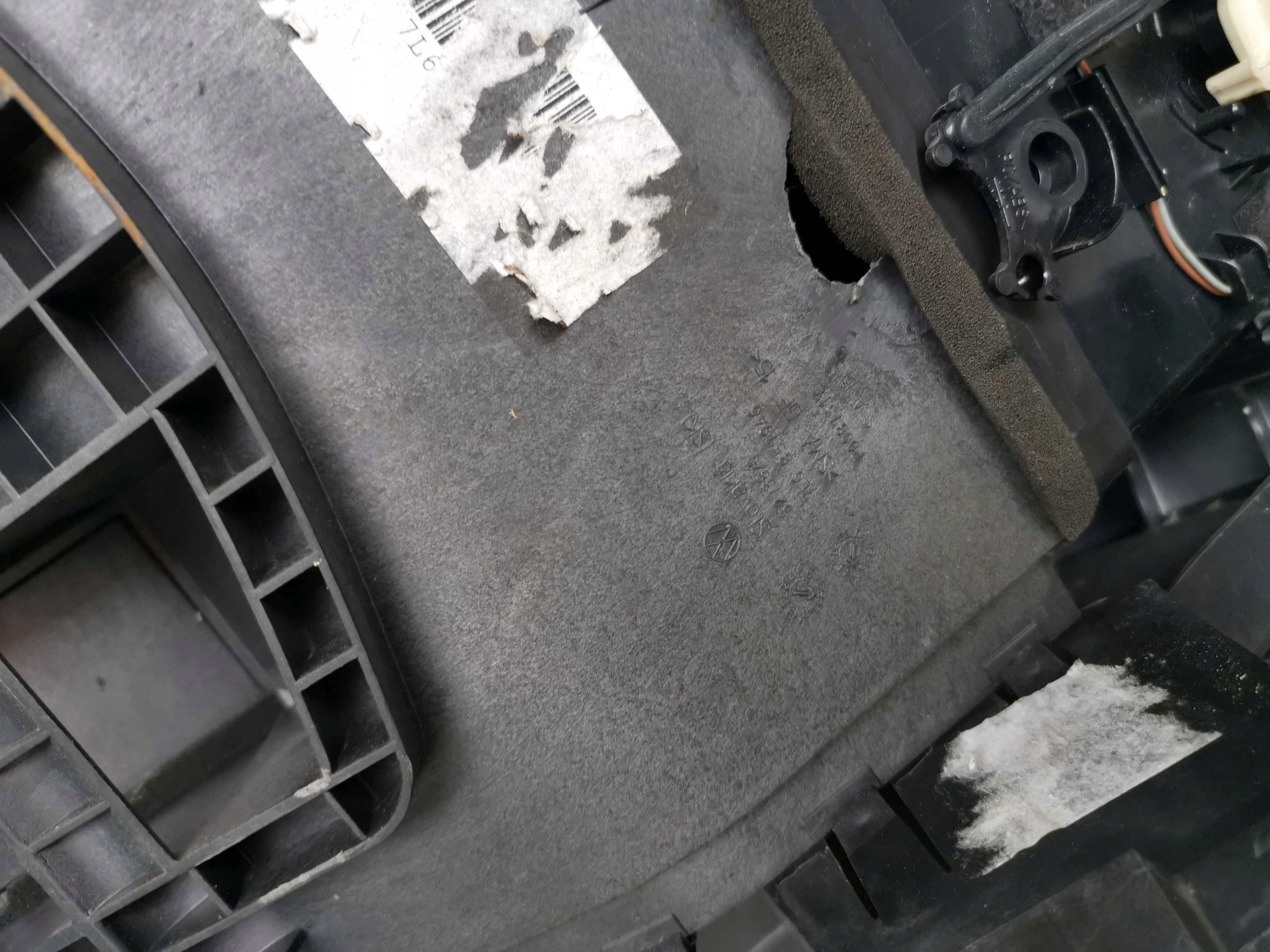 торпеда консоль Подушки volkswagen oe 7L6858451